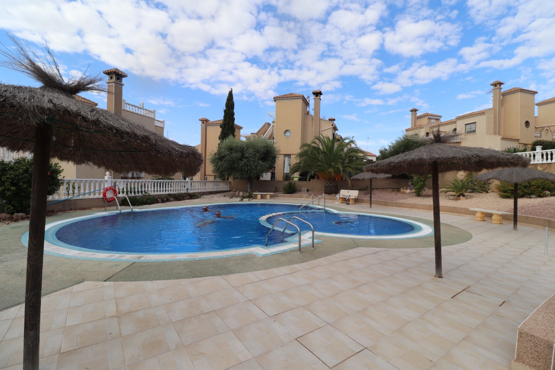 Återförsäljning - Town House -
Orihuela Costa - Costa Blanca