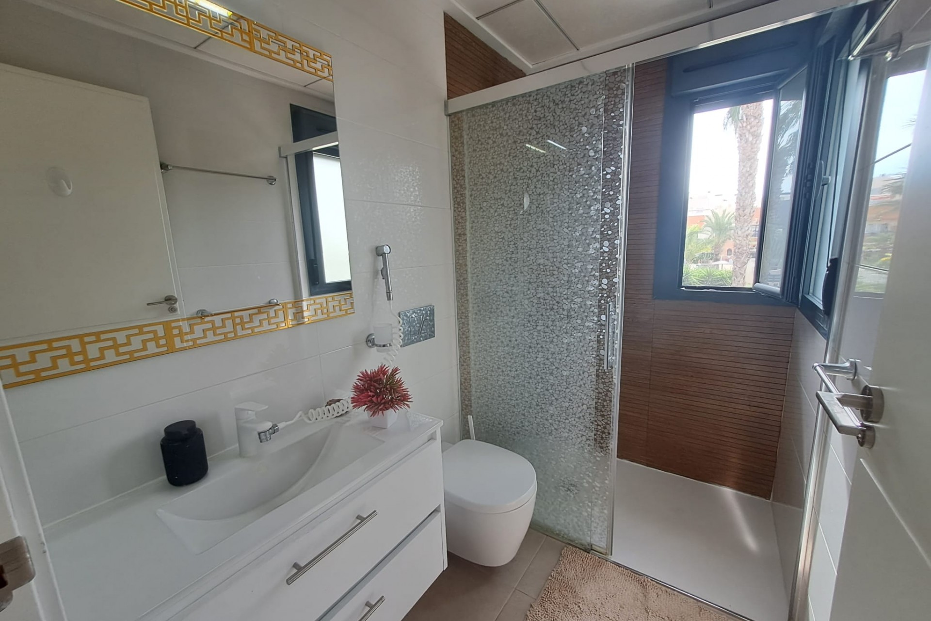 Återförsäljning - Town House -
Orihuela Costa - Costa Blanca