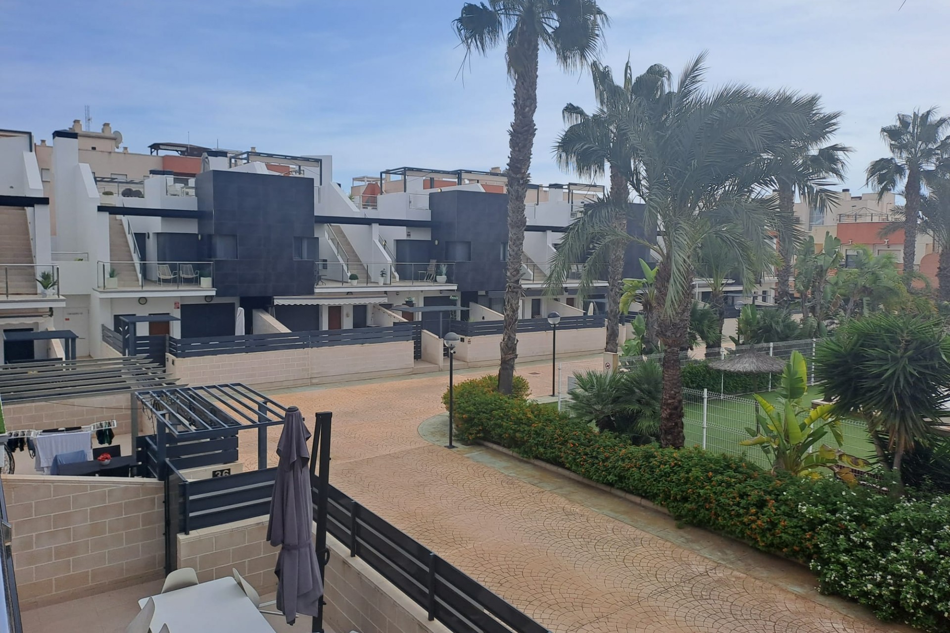 Återförsäljning - Town House -
Orihuela Costa - Costa Blanca