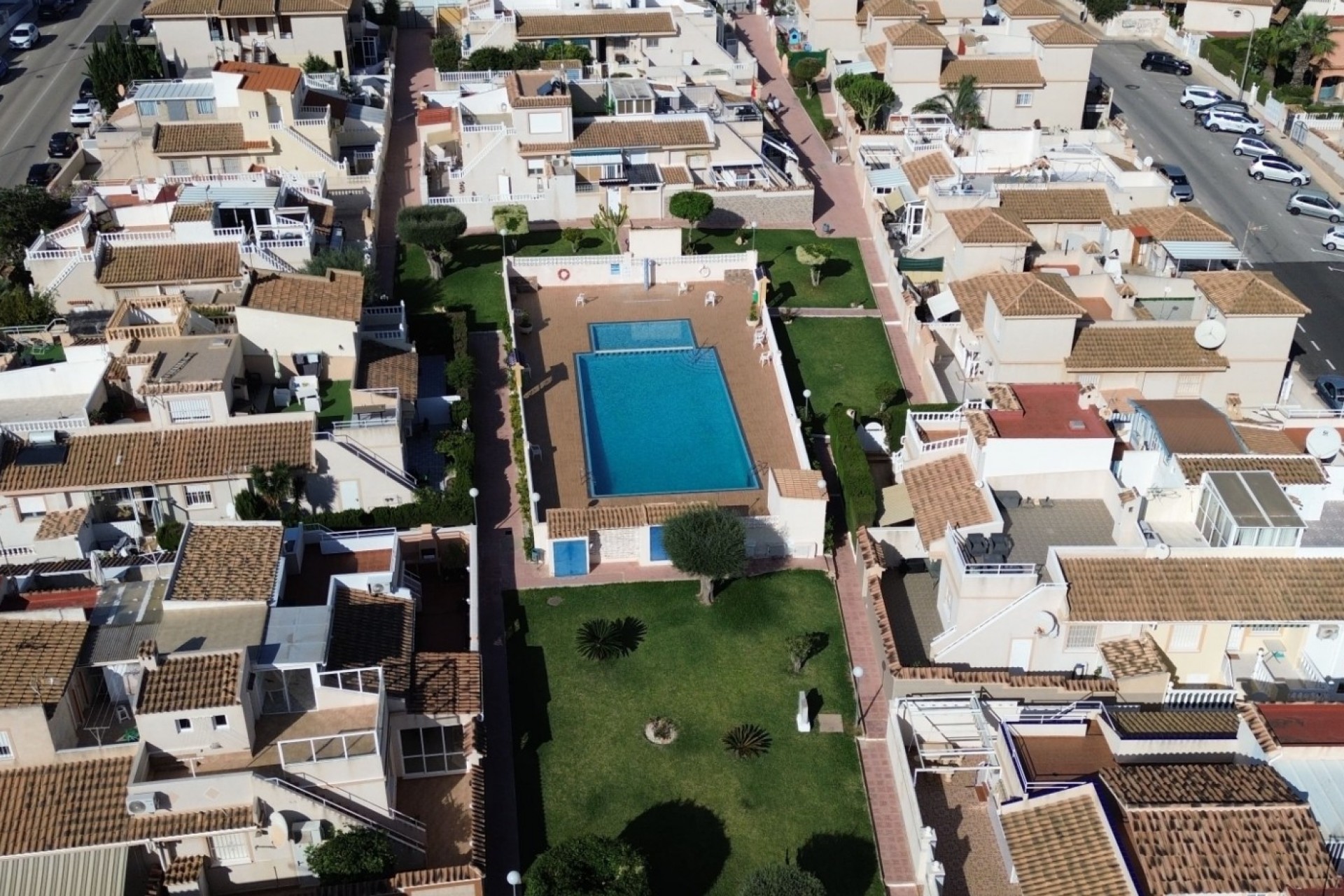 Återförsäljning - Town House -
Orihuela Costa - Costa Blanca
