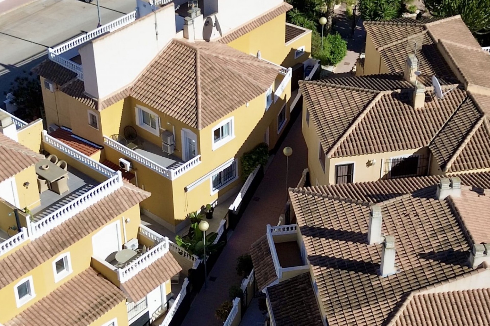 Återförsäljning - Town House -
Orihuela Costa - Costa Blanca