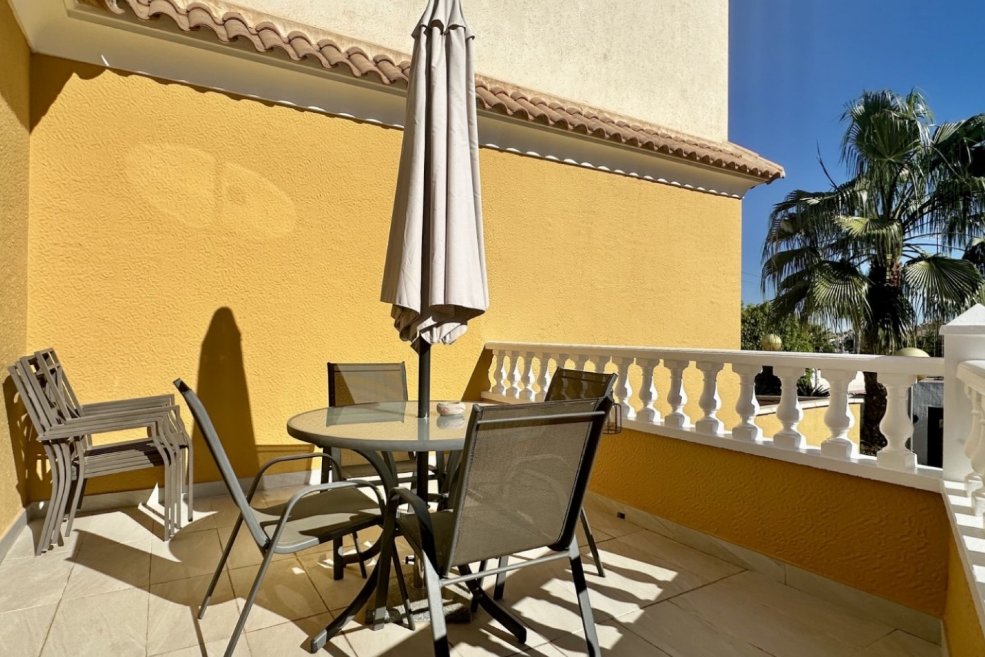 Återförsäljning - Town House -
Orihuela Costa - Costa Blanca
