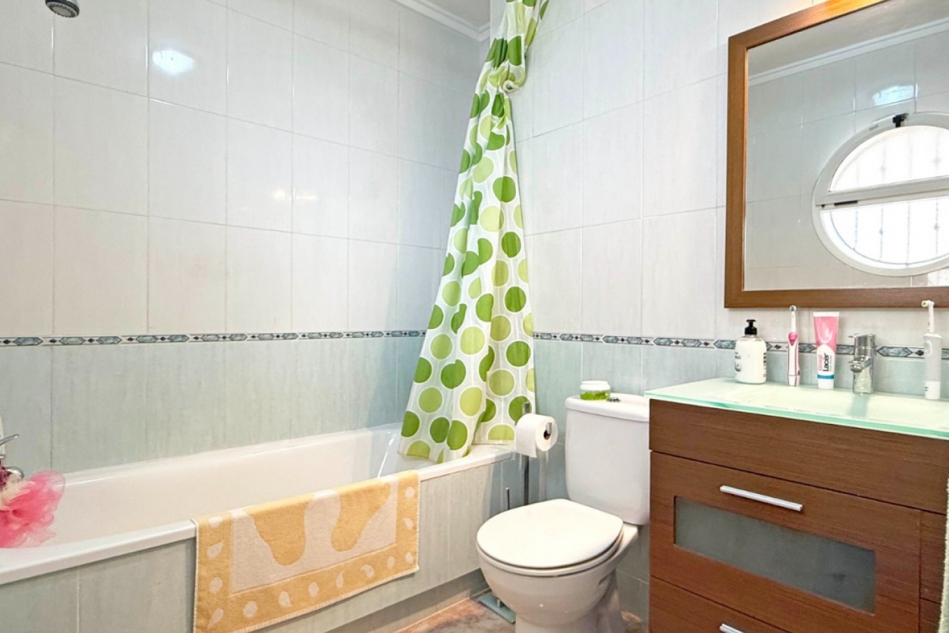 Återförsäljning - Town House -
Orihuela Costa - Costa Blanca