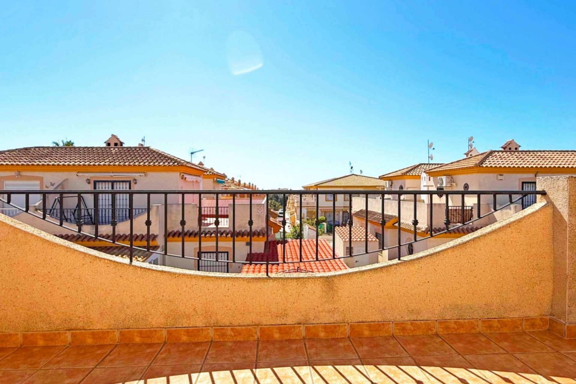 Återförsäljning - Town House -
Orihuela Costa - Costa Blanca