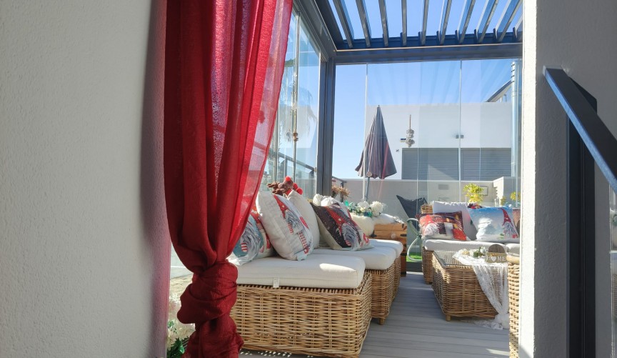 Återförsäljning - Town House -
Orihuela Costa - Costa Blanca