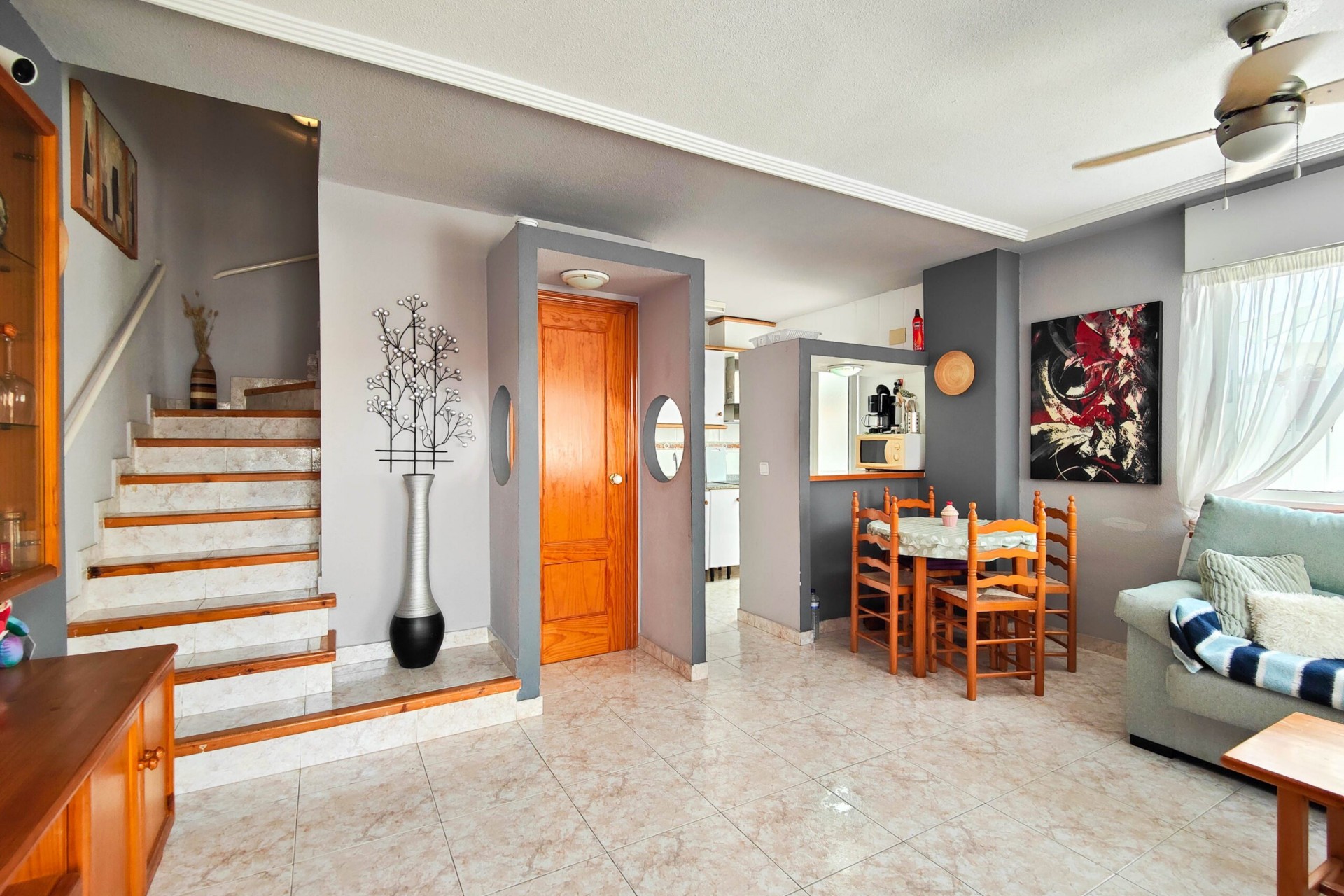 Återförsäljning - Town House -
Orihuela Costa - Costa Blanca