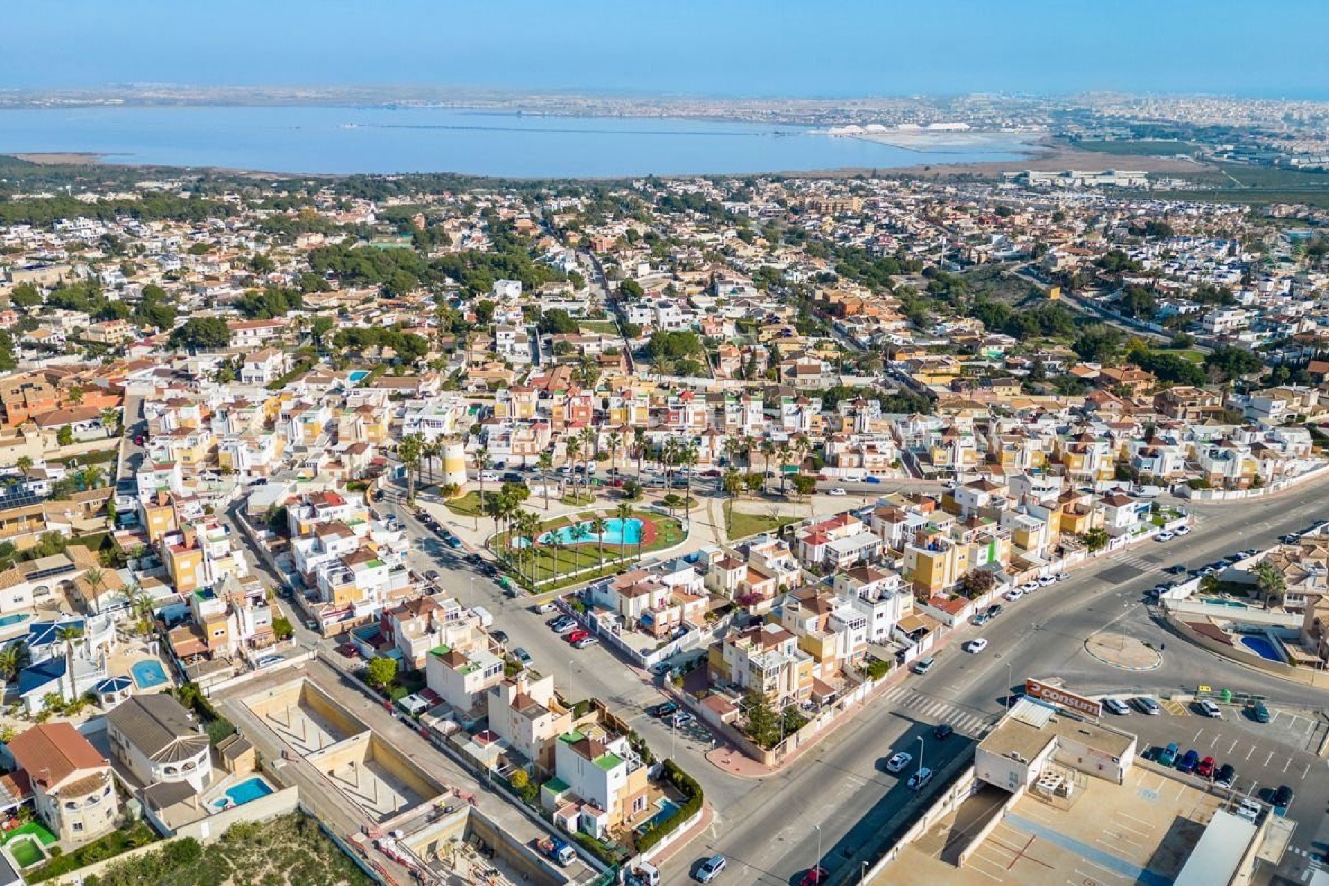 Återförsäljning - Town House -
Orihuela Costa - Costa Blanca