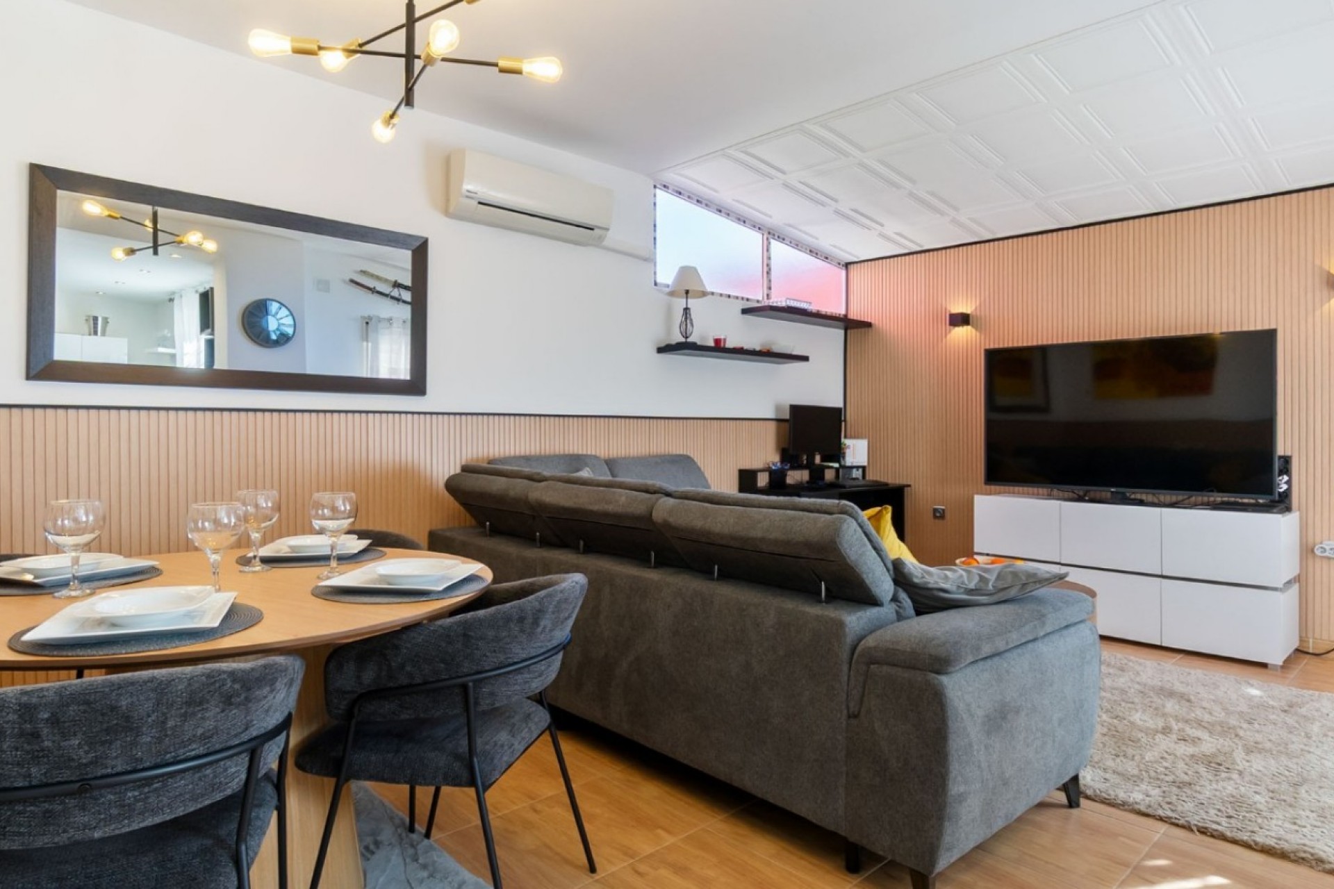 Återförsäljning - Town House -
Orihuela Costa - Costa Blanca