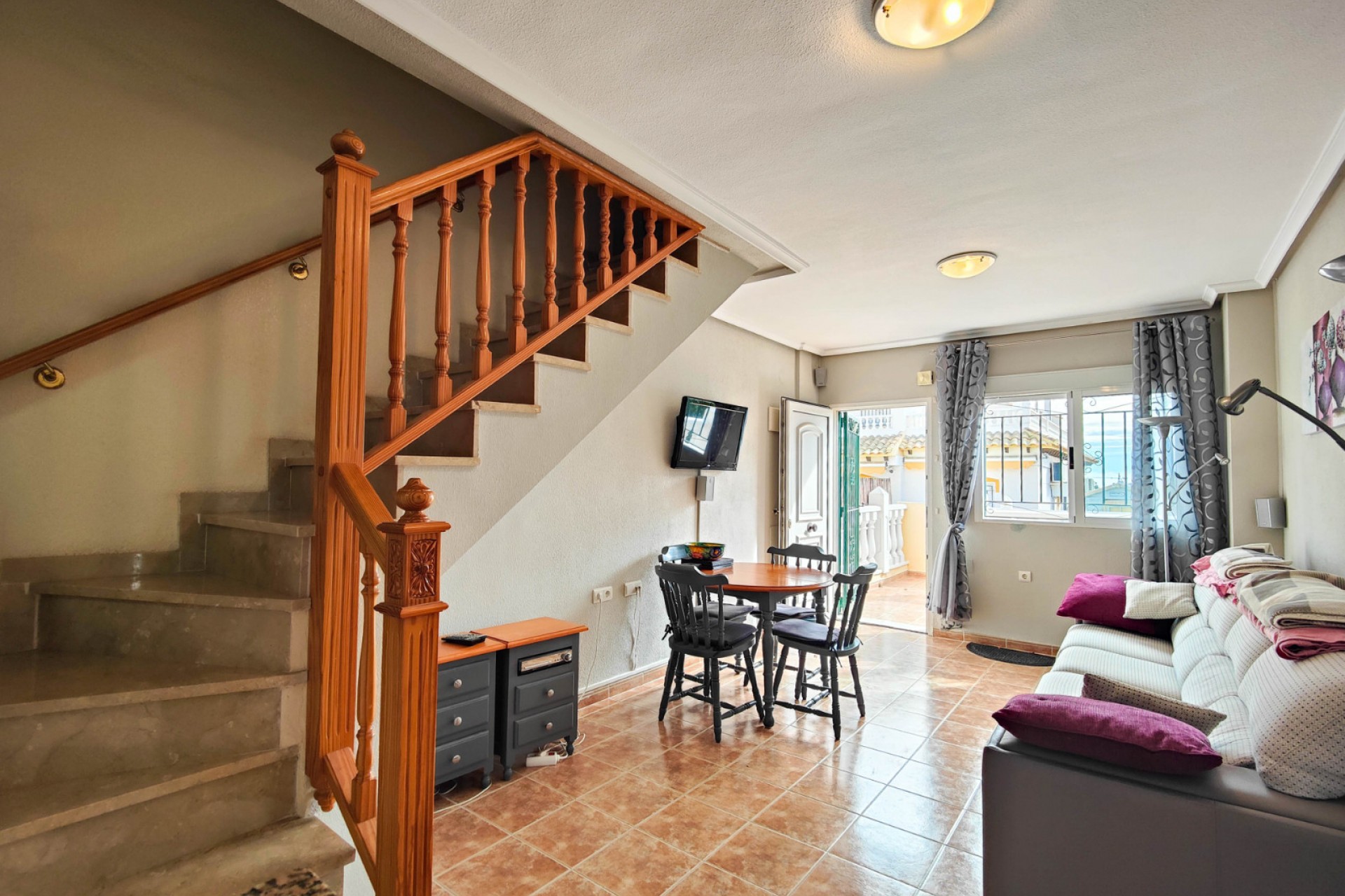 Återförsäljning - Town House -
Orihuela Costa - Costa Blanca