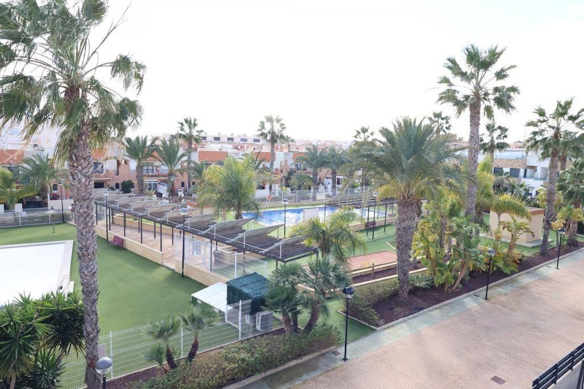 Återförsäljning - Town House -
Orihuela Costa - Costa Blanca