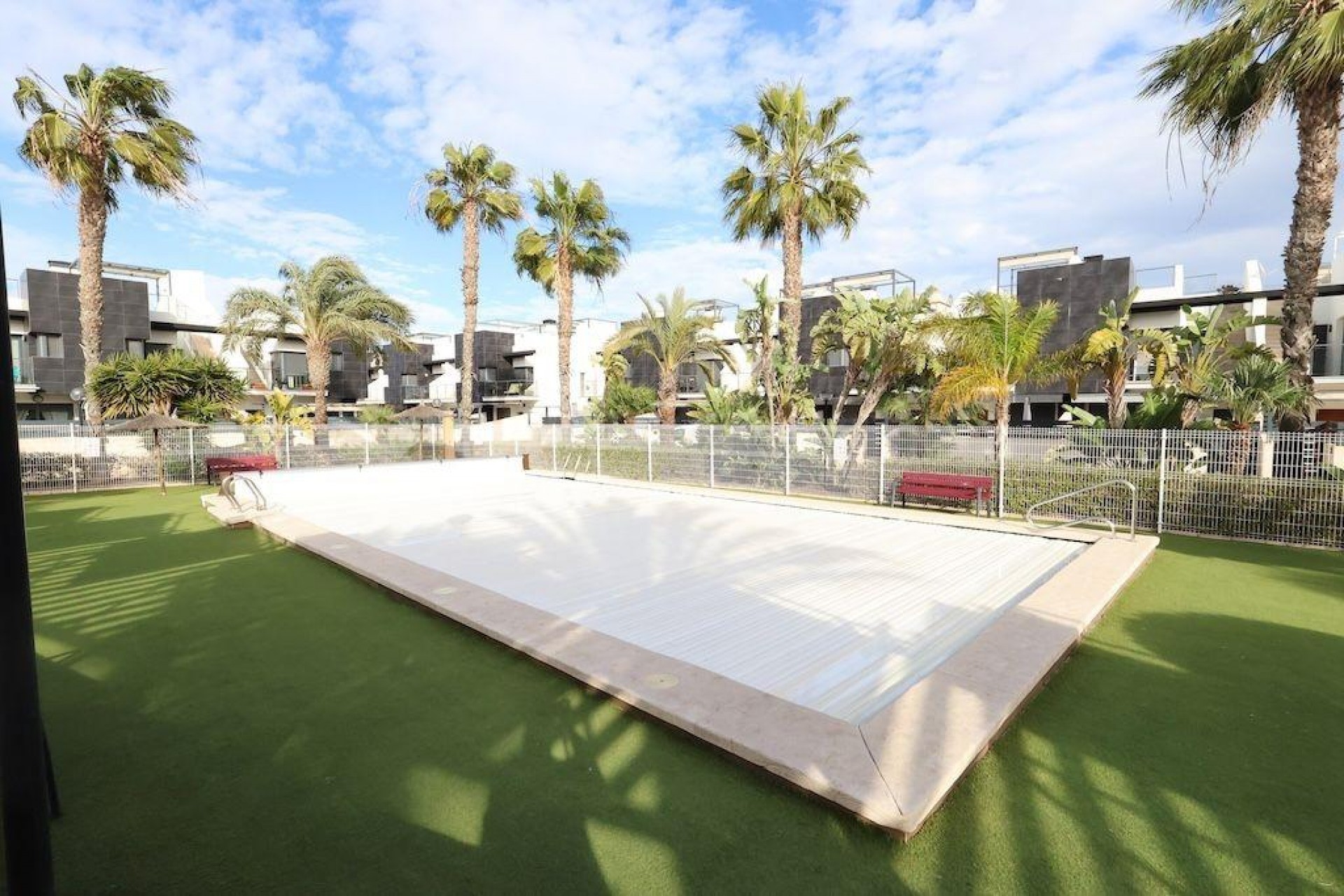 Återförsäljning - Town House -
Orihuela Costa - Costa Blanca