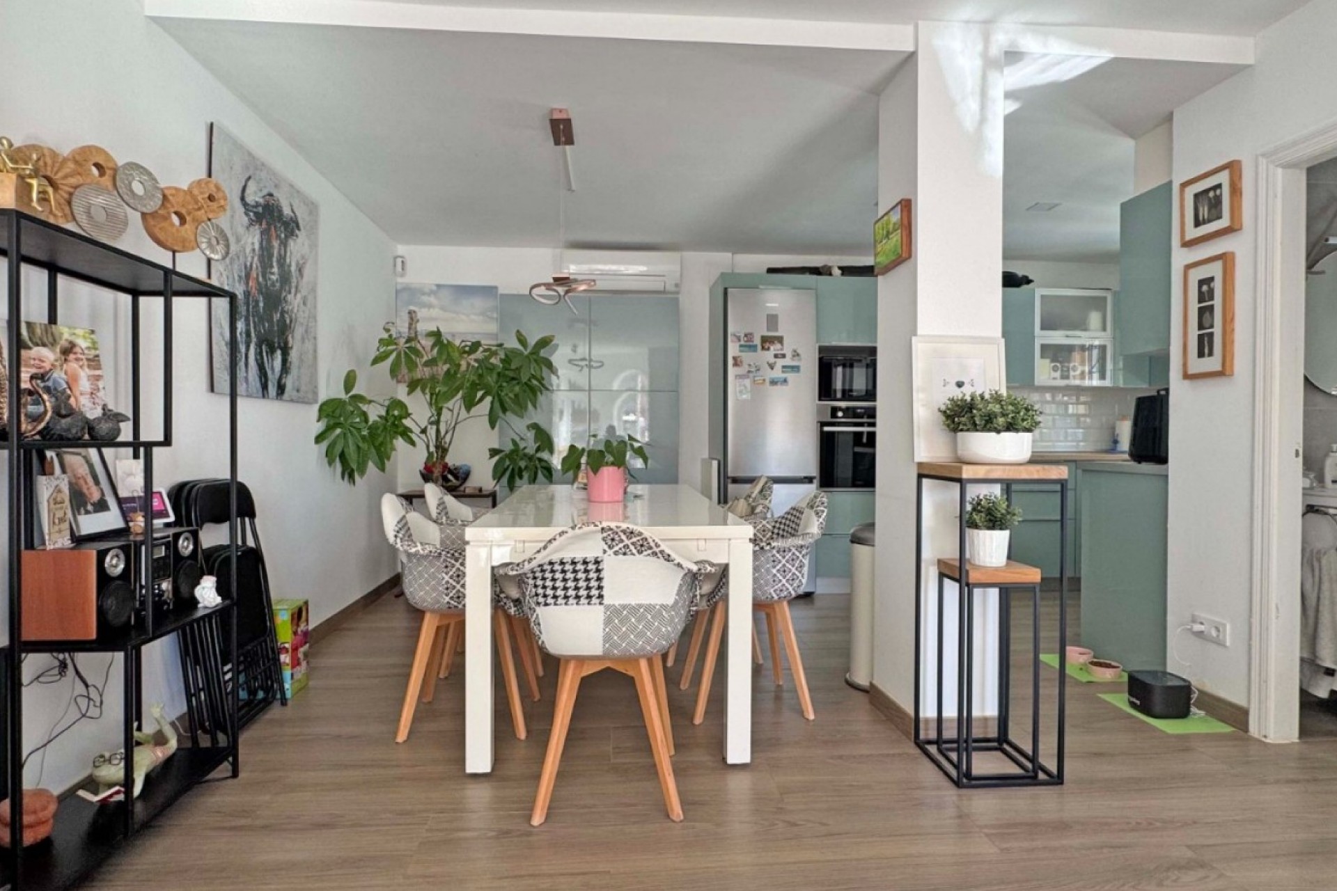 Återförsäljning - Town House -
Orihuela Costa - Costa Blanca