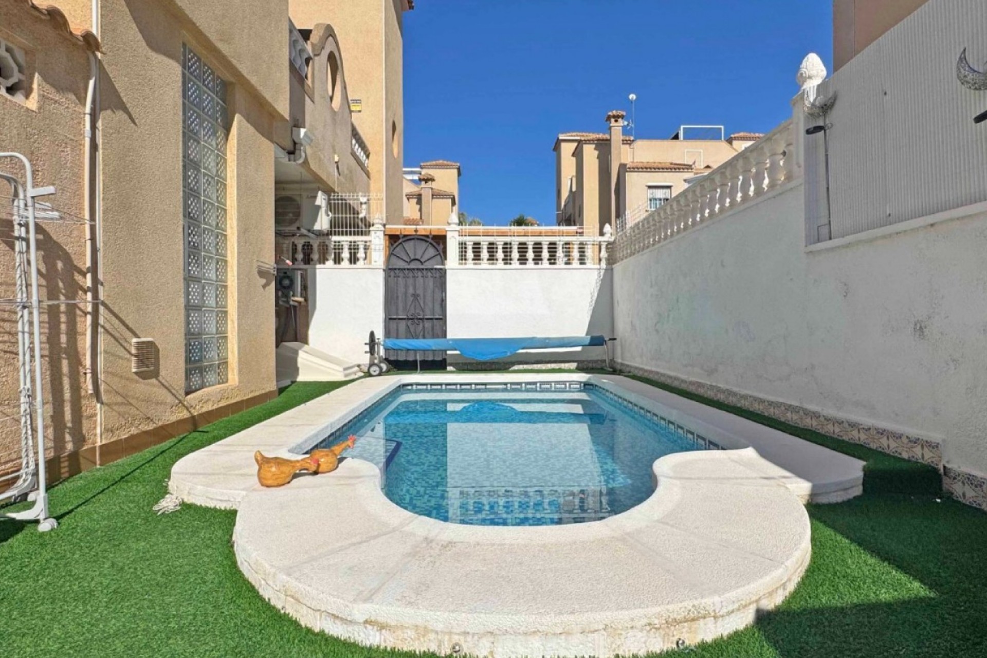 Återförsäljning - Town House -
Orihuela Costa - Costa Blanca