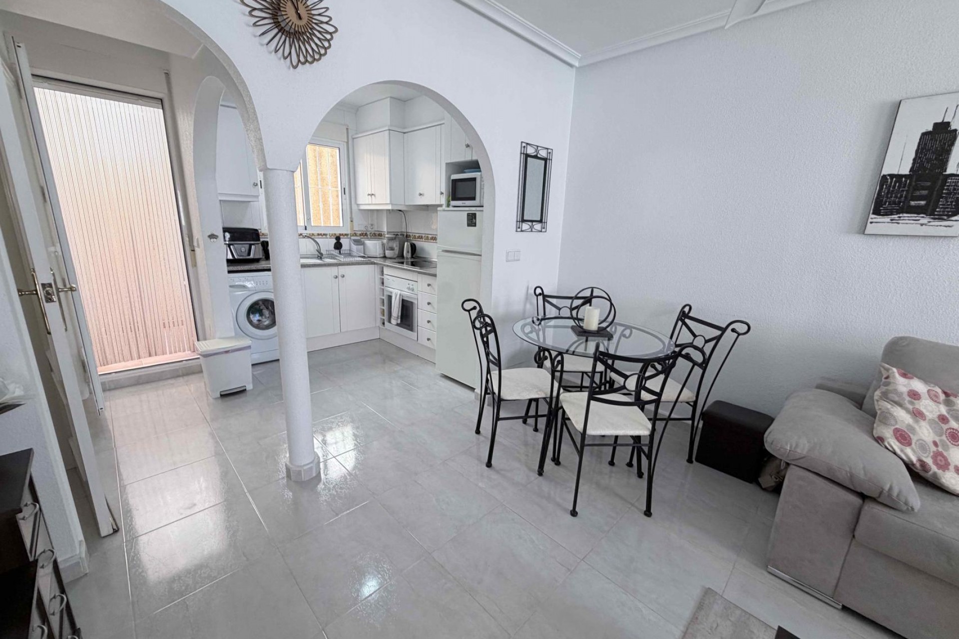 Återförsäljning - Town House -
Orihuela Costa - Costa Blanca