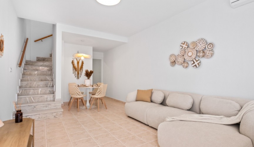 Återförsäljning - Town House -
Orihuela Costa - Costa Blanca