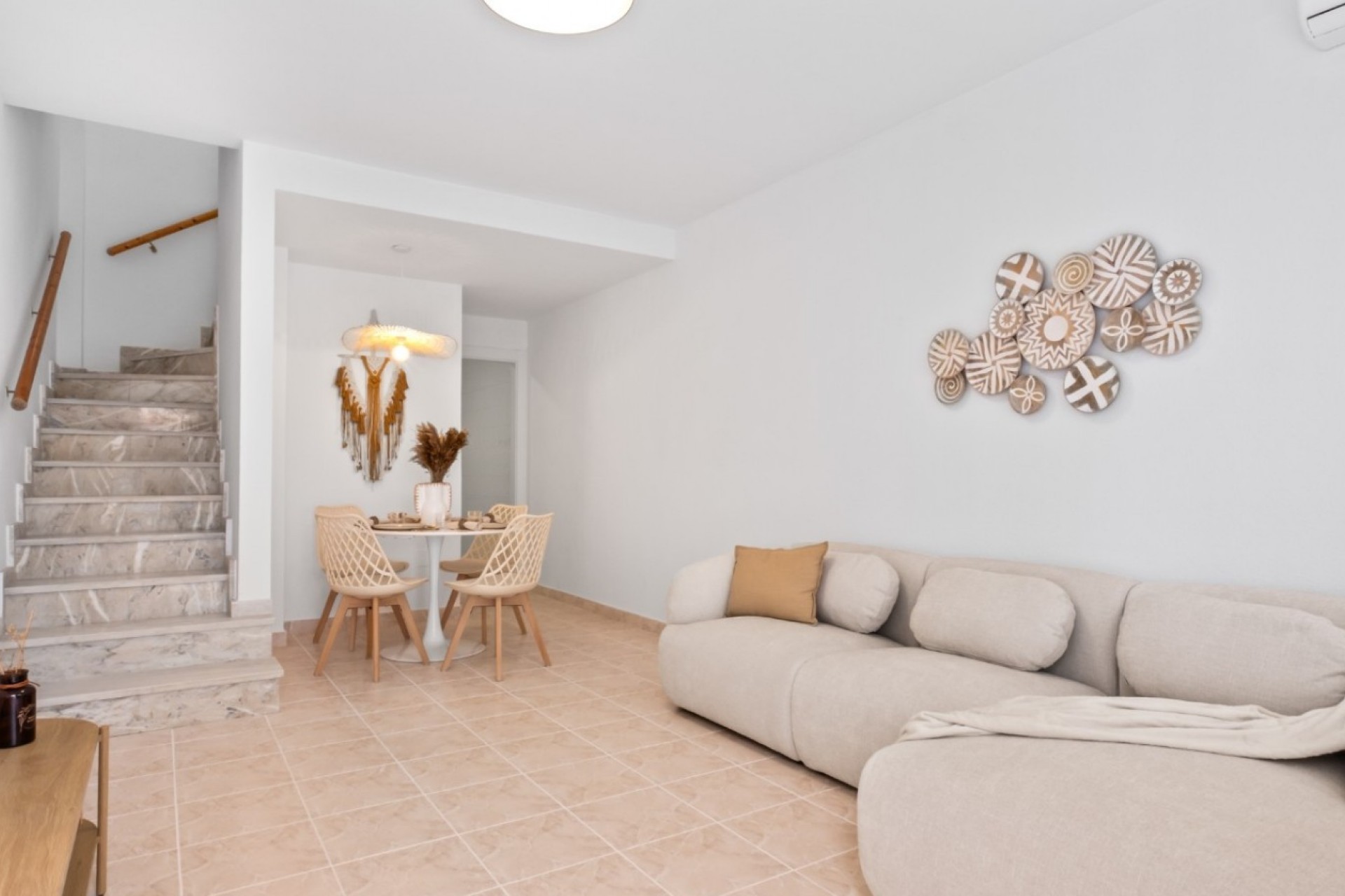 Återförsäljning - Town House -
Orihuela Costa - Costa Blanca