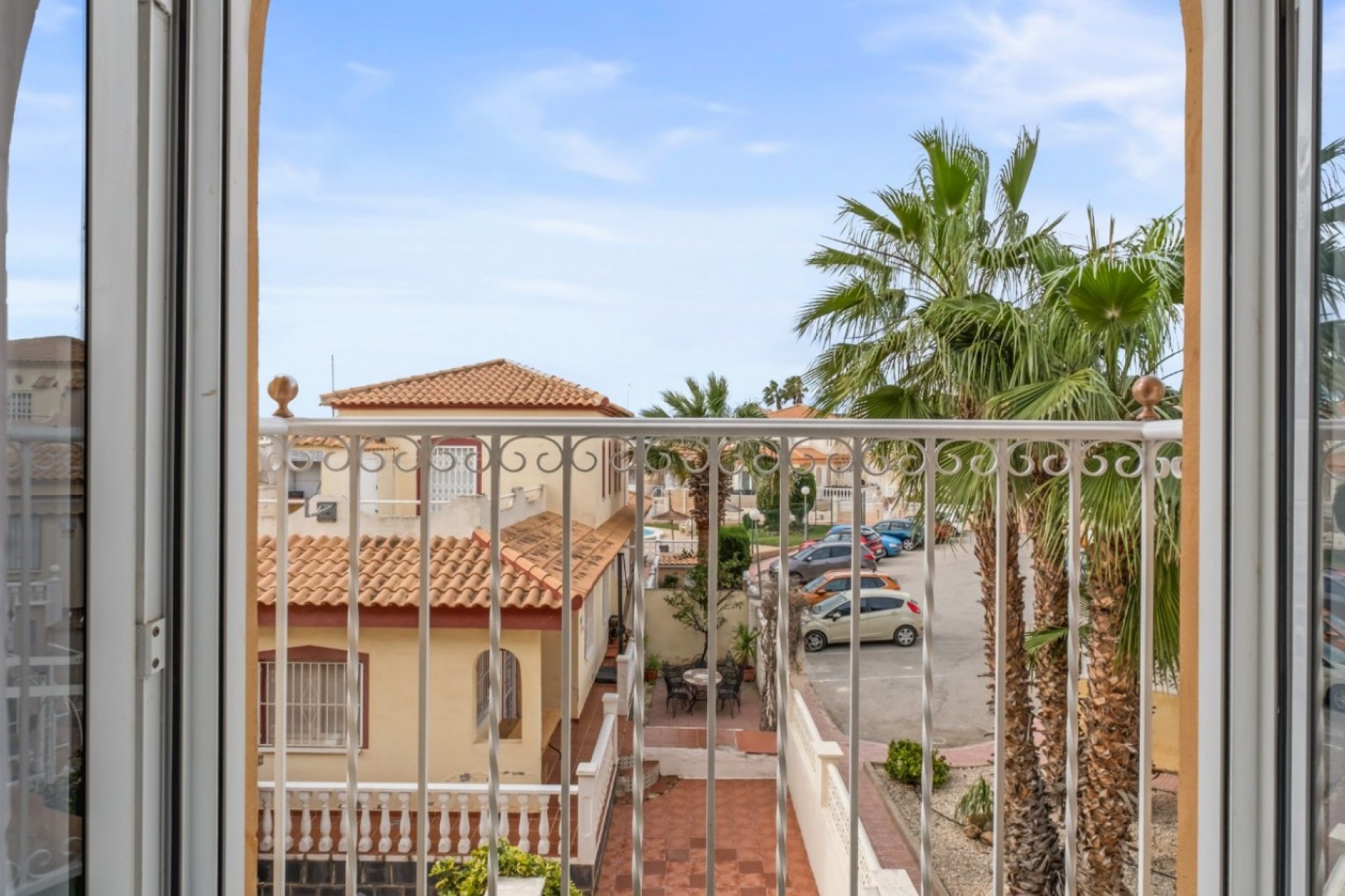 Återförsäljning - Town House -
Orihuela Costa - Costa Blanca
