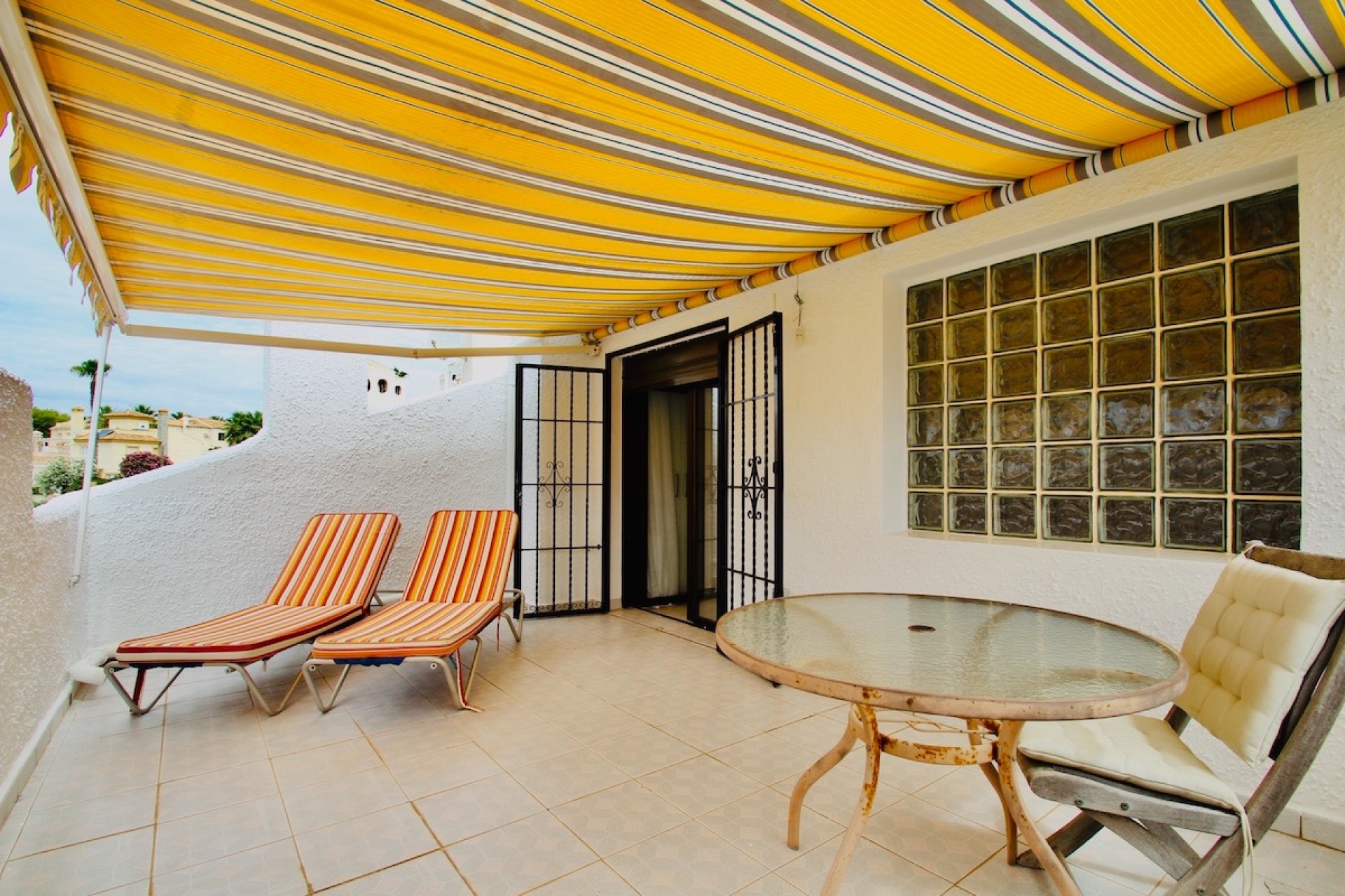 Återförsäljning - Town House -
Orihuela Costa - Costa Blanca