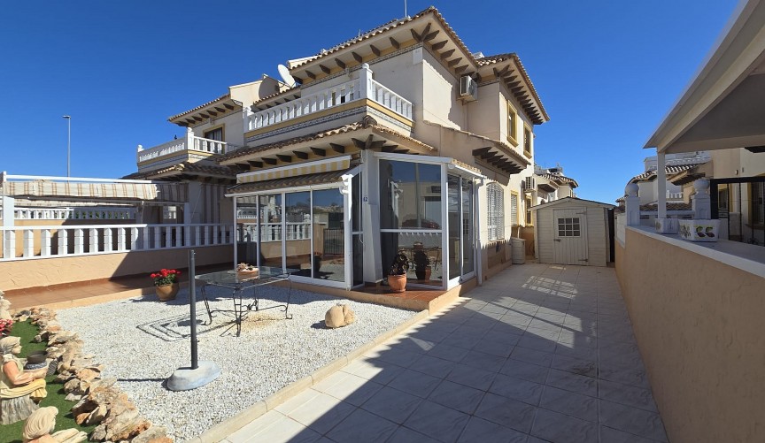 Återförsäljning - Town House -
Orihuela Costa - Costa Blanca