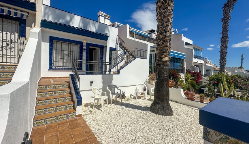 Återförsäljning - Town House -
Orihuela Costa - Costa Blanca