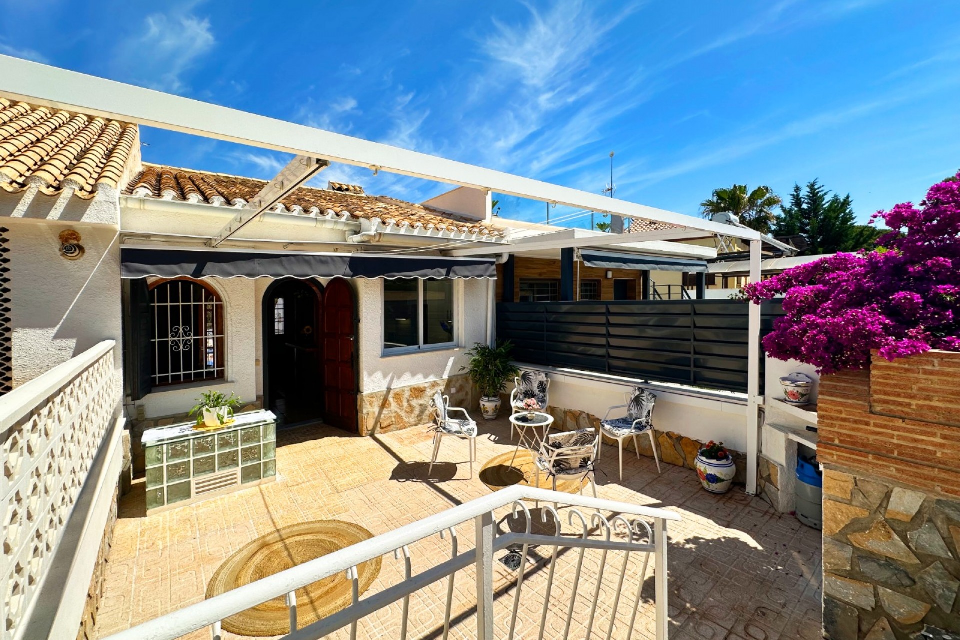 Återförsäljning - Town House -
Orihuela Costa - Costa Blanca