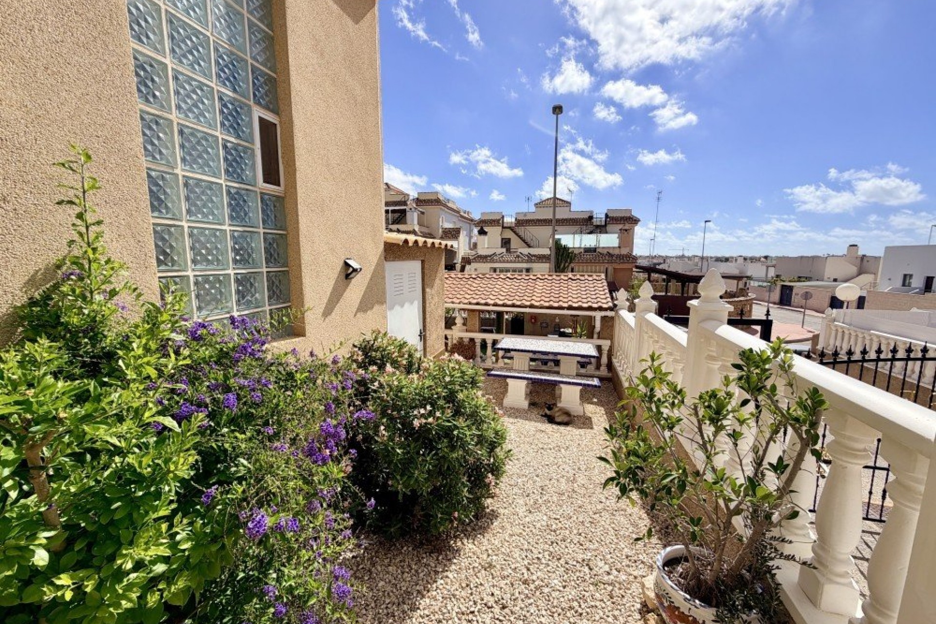 Återförsäljning - Town House -
Orihuela Costa - Costa Blanca