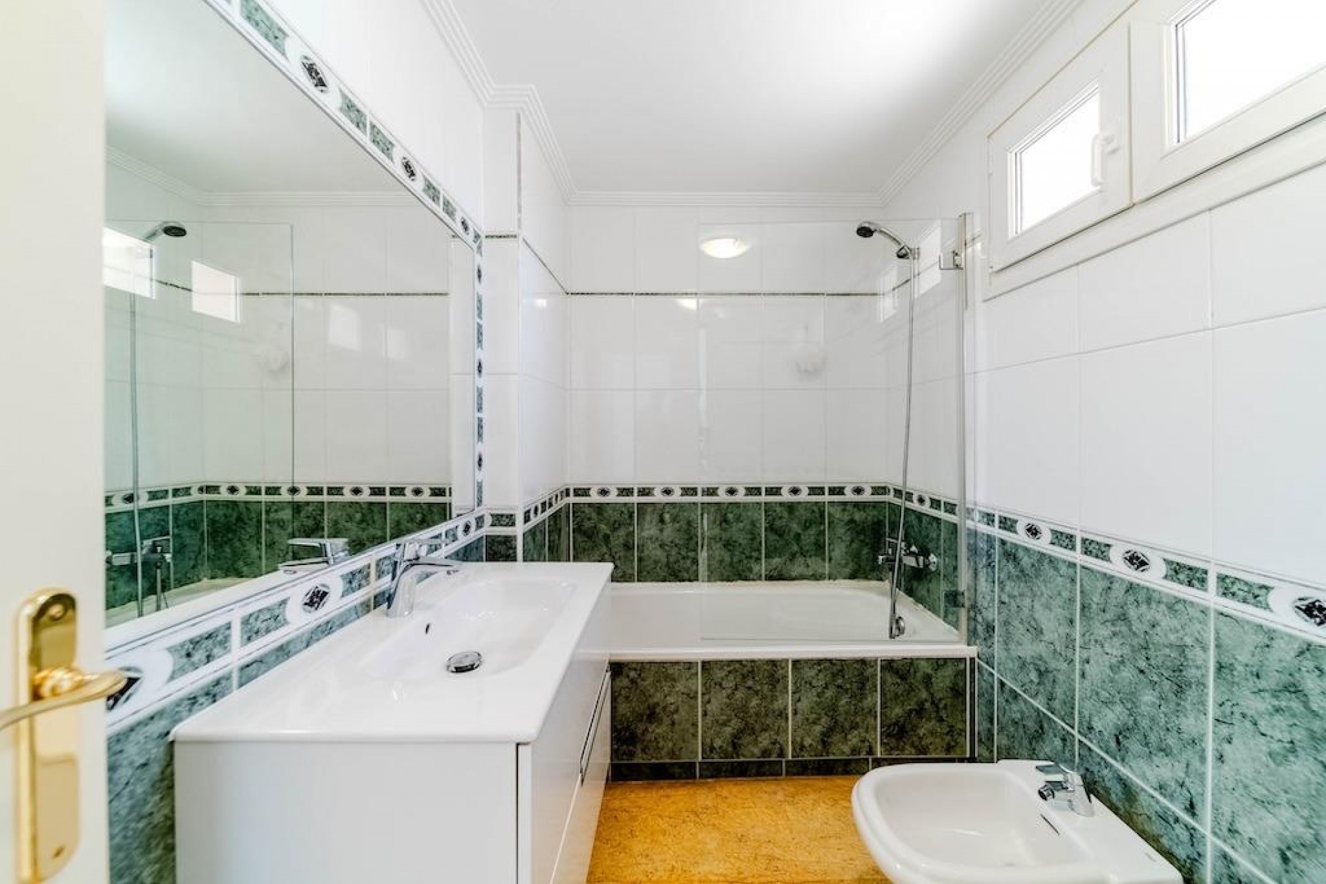 Återförsäljning - Town House -
Orihuela Costa - Costa Blanca