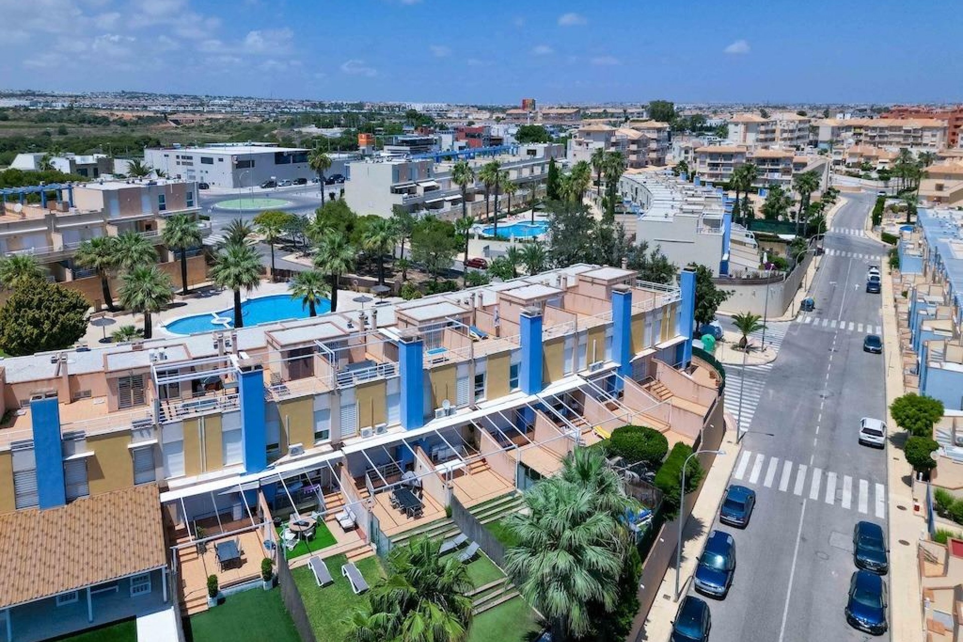 Återförsäljning - Town House -
Orihuela Costa - Costa Blanca
