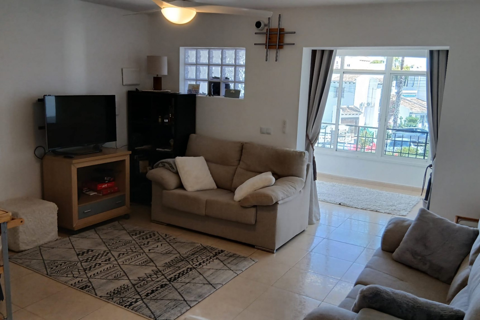 Återförsäljning - Town House -
Orihuela Costa - Costa Blanca