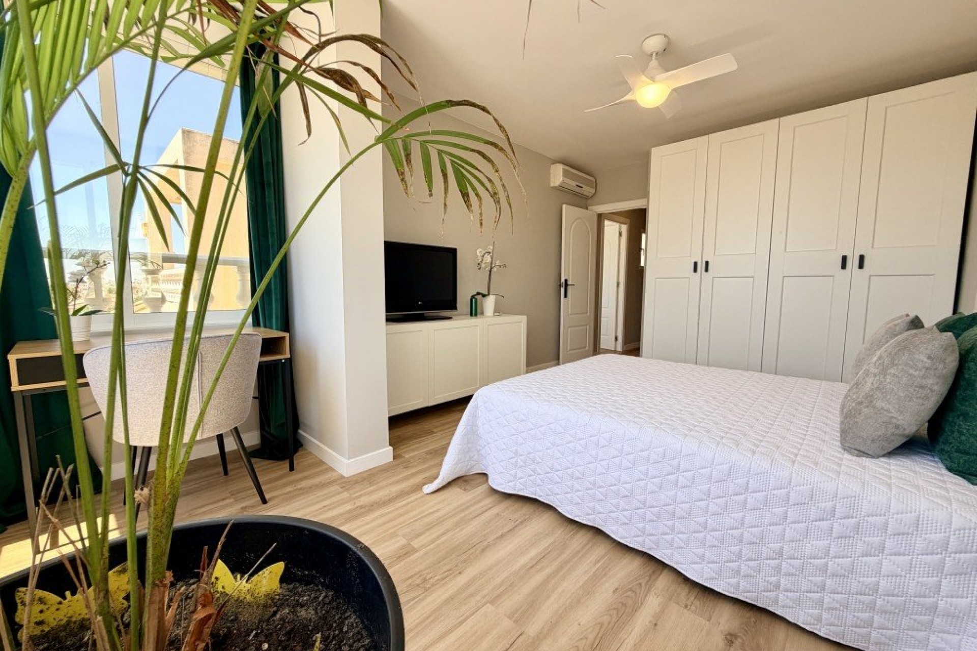 Återförsäljning - Town House -
Orihuela Costa - Costa Blanca