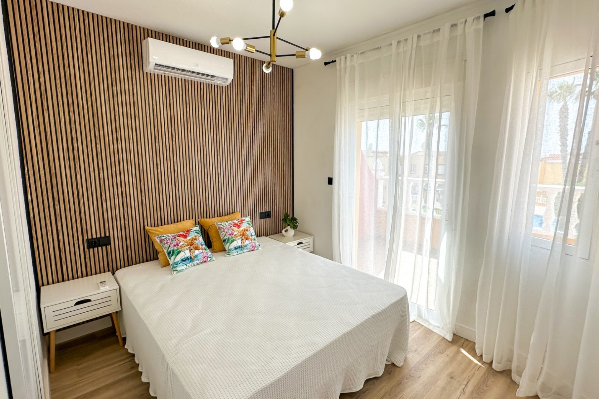 Återförsäljning - Town House -
Orihuela Costa - Costa Blanca