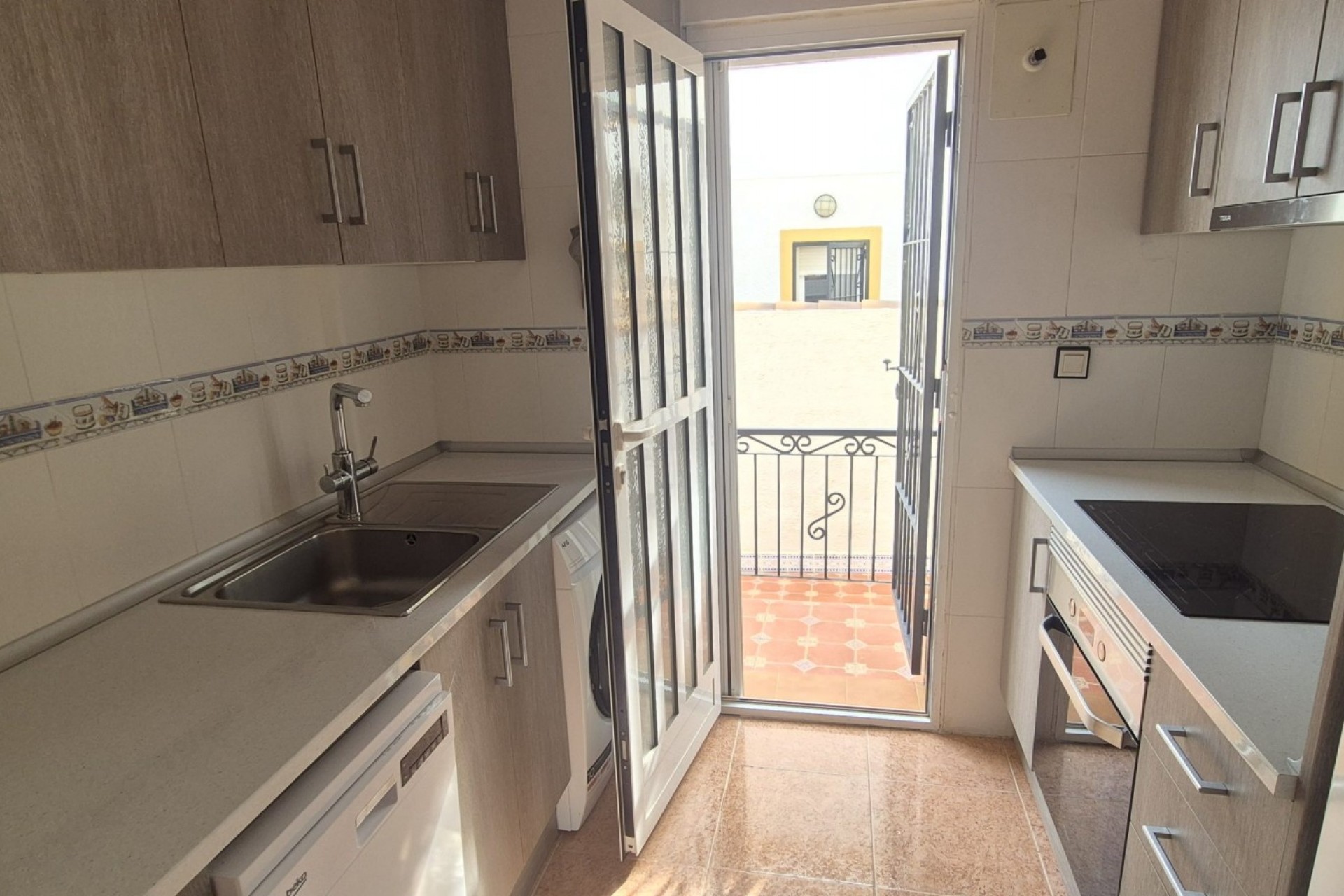Återförsäljning - Town House -
Orihuela Costa - Costa Blanca