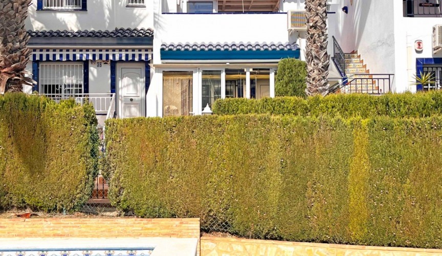 Återförsäljning - Town House -
Orihuela Costa - Costa Blanca