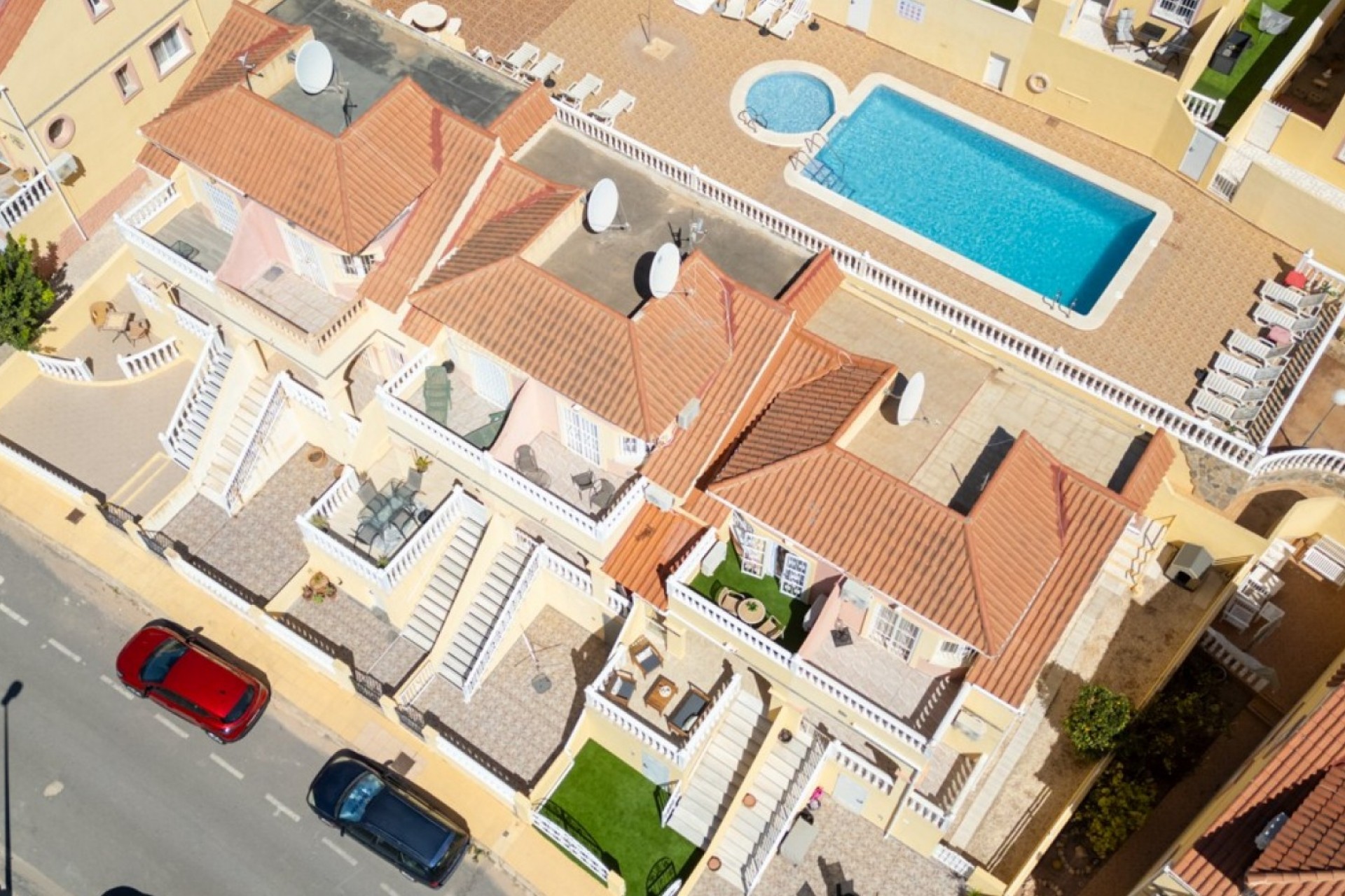 Återförsäljning - Town House -
Orihuela Costa - Costa Blanca