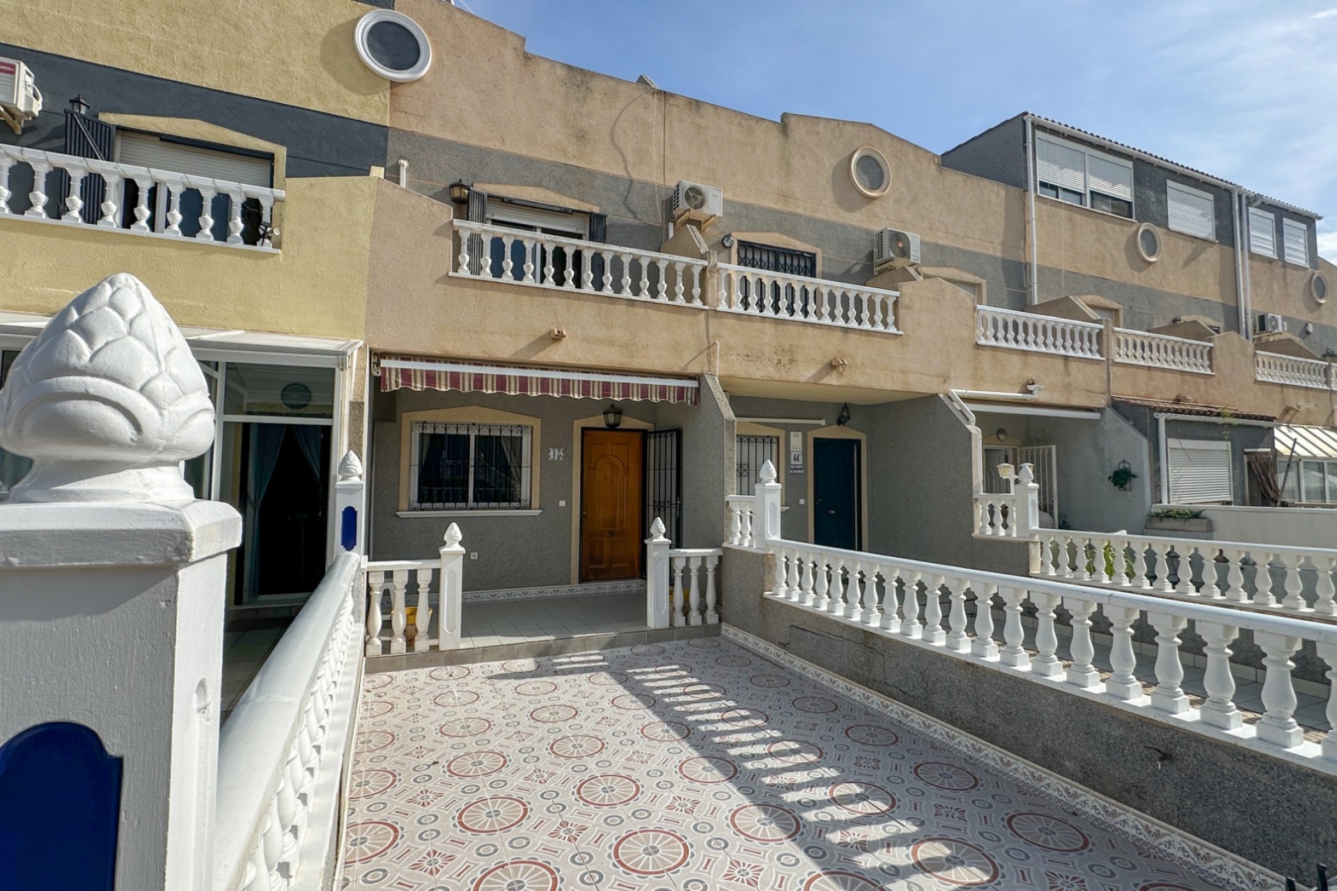 Återförsäljning - Town House -
Orihuela Costa - Costa Blanca