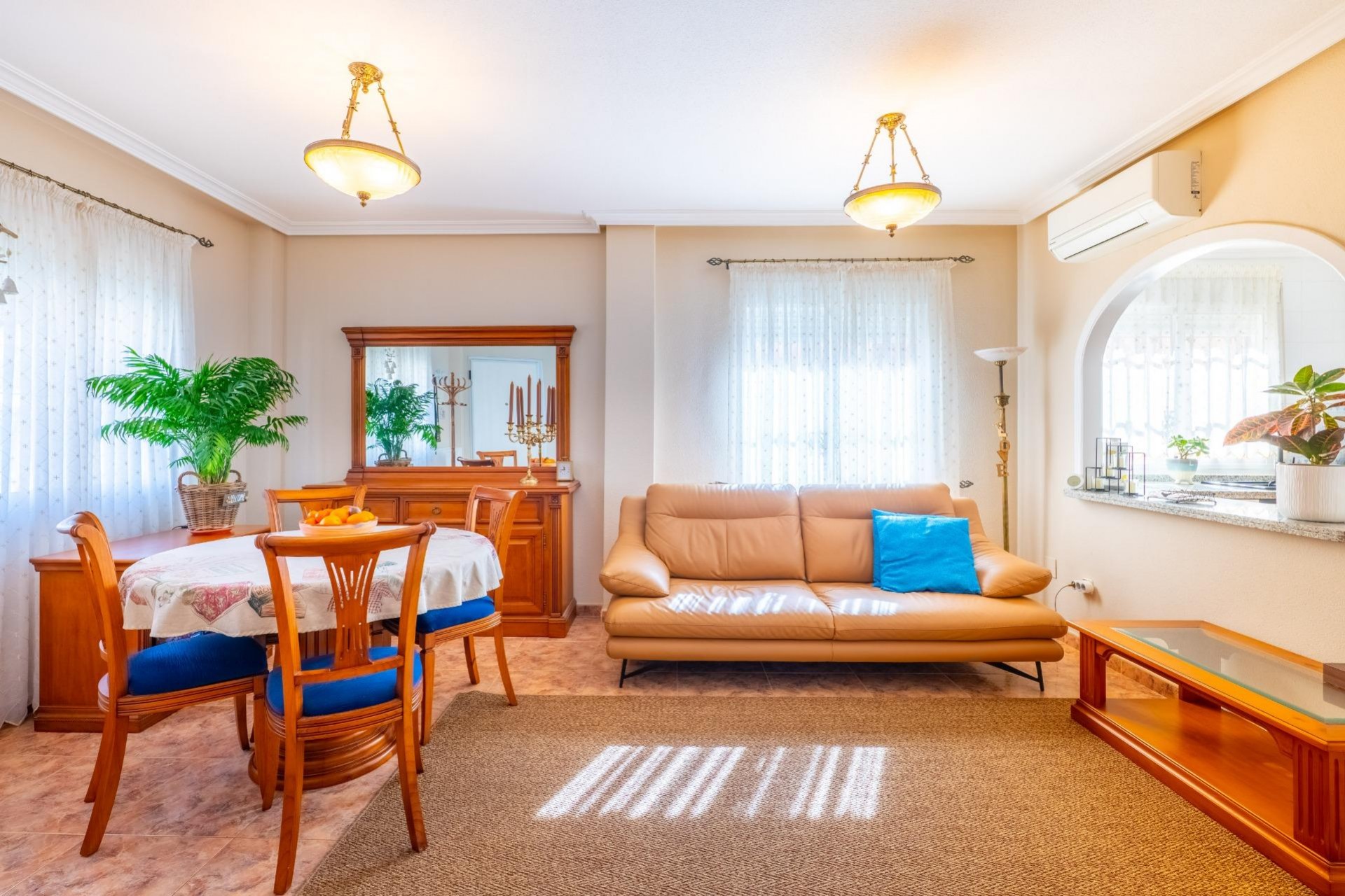 Återförsäljning - Town House -
Orihuela Costa - La Regia