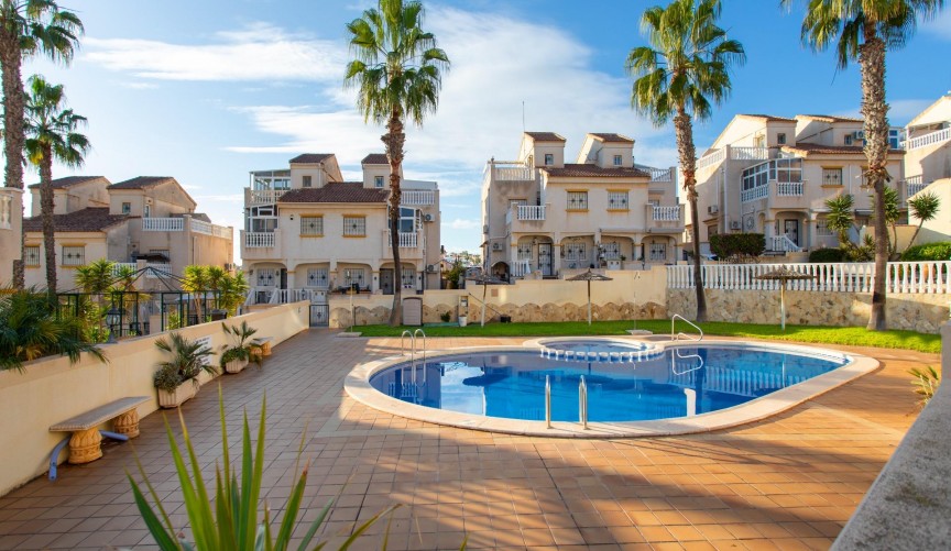 Återförsäljning - Town House -
Orihuela Costa - Las Filipinas