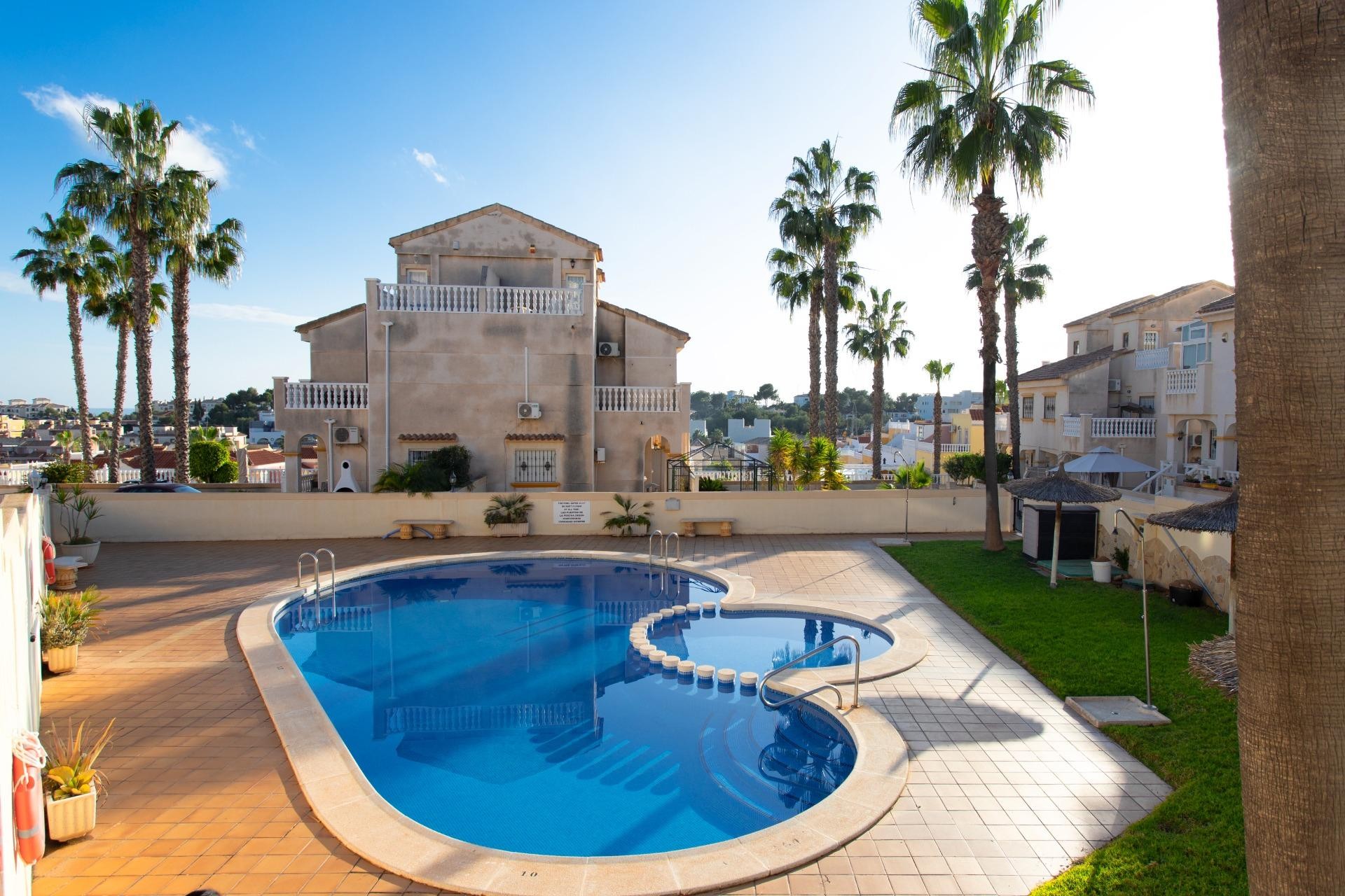 Återförsäljning - Town House -
Orihuela Costa - Las Filipinas