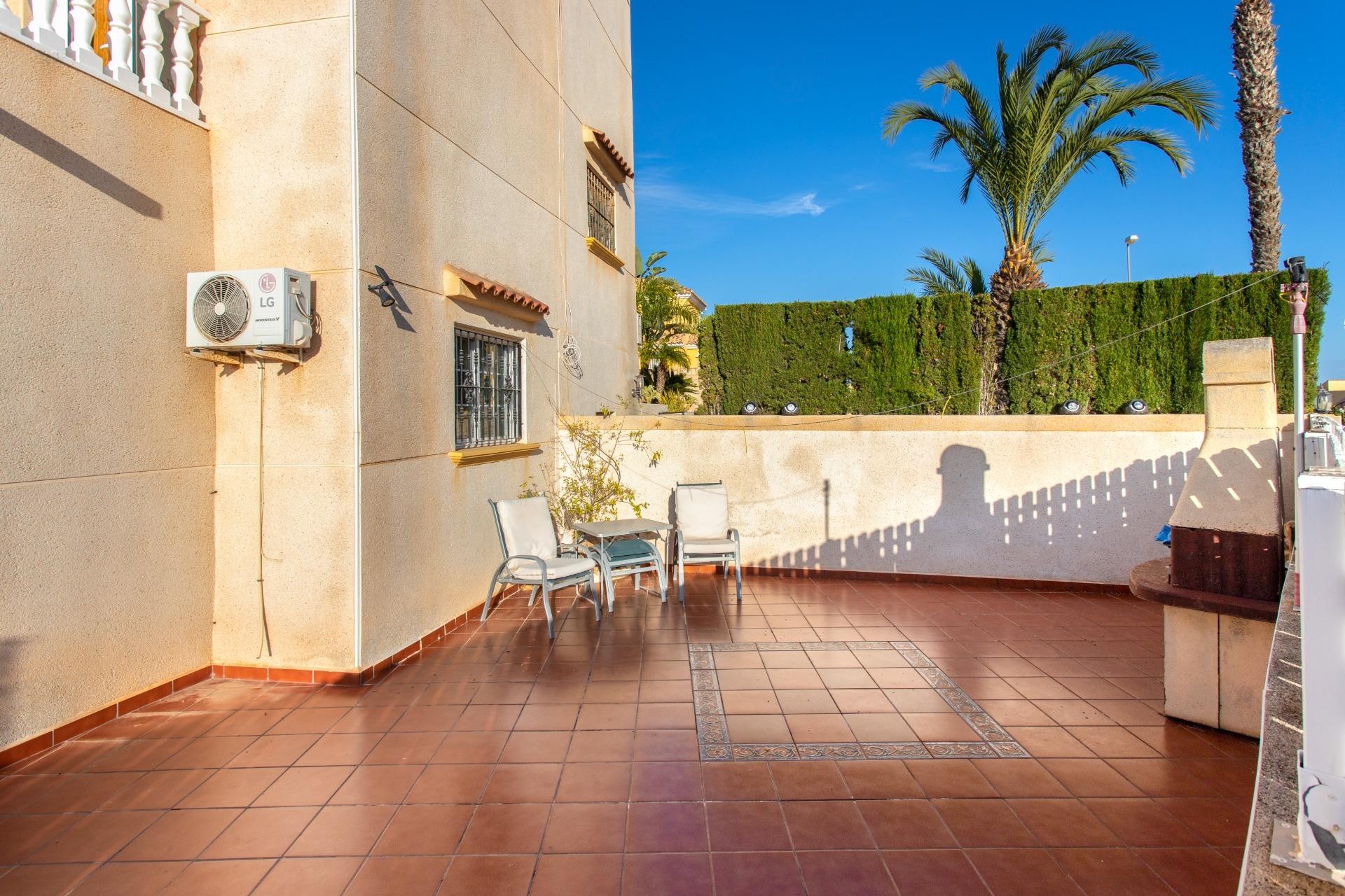 Återförsäljning - Town House -
Orihuela Costa - Las Filipinas