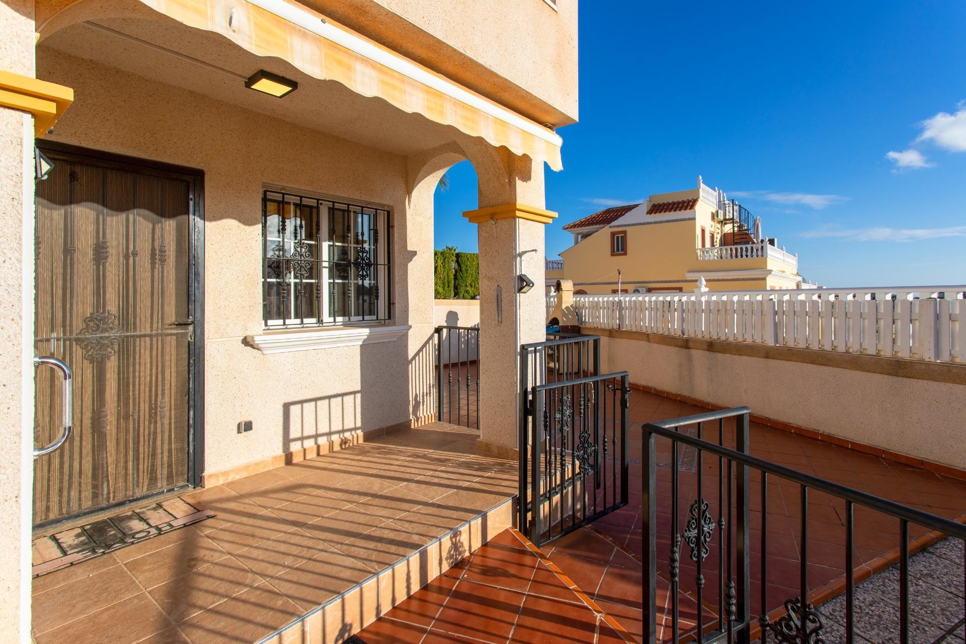 Återförsäljning - Town House -
Orihuela Costa - Las Filipinas