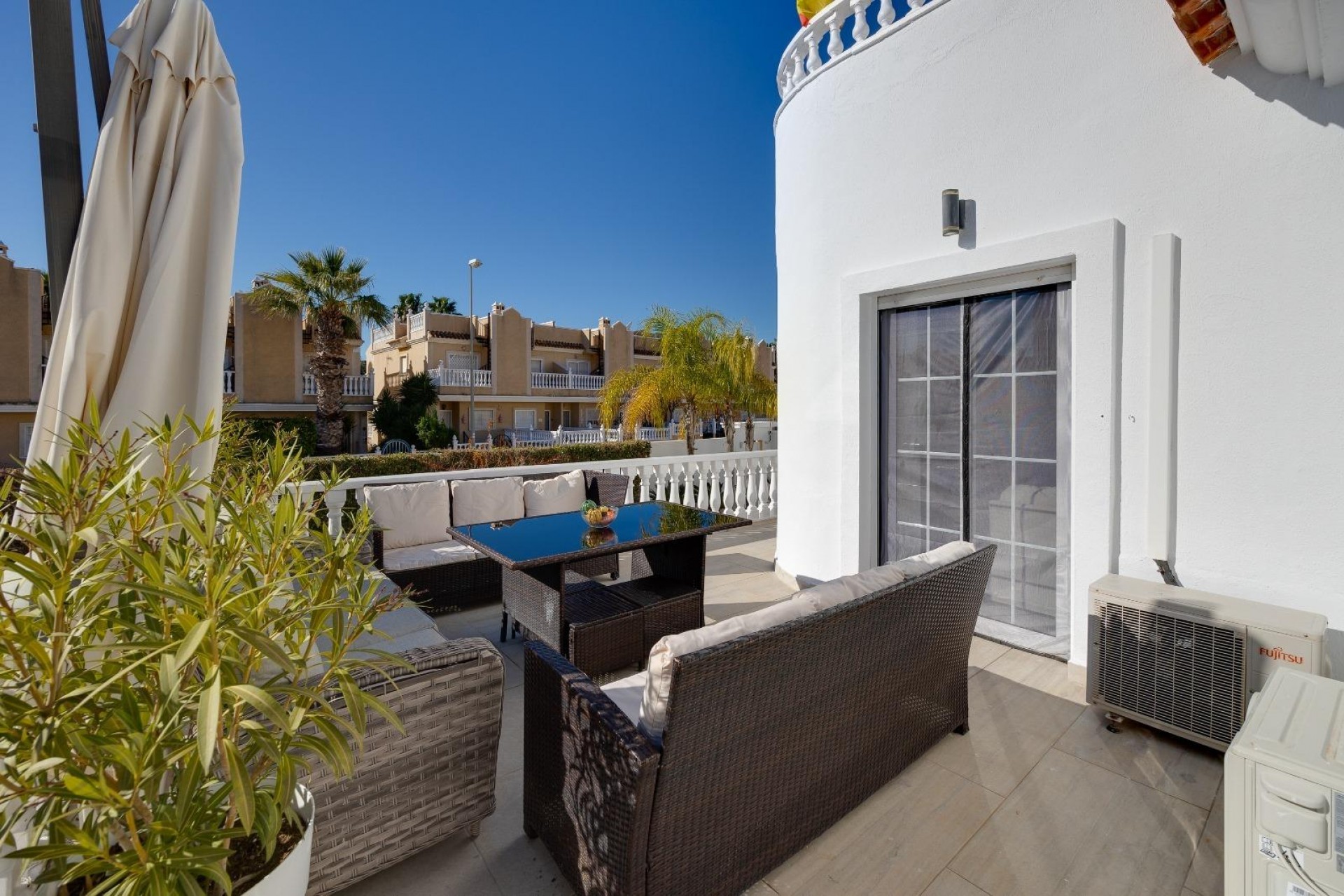 Återförsäljning - Town House -
Orihuela Costa - Las Filipinas