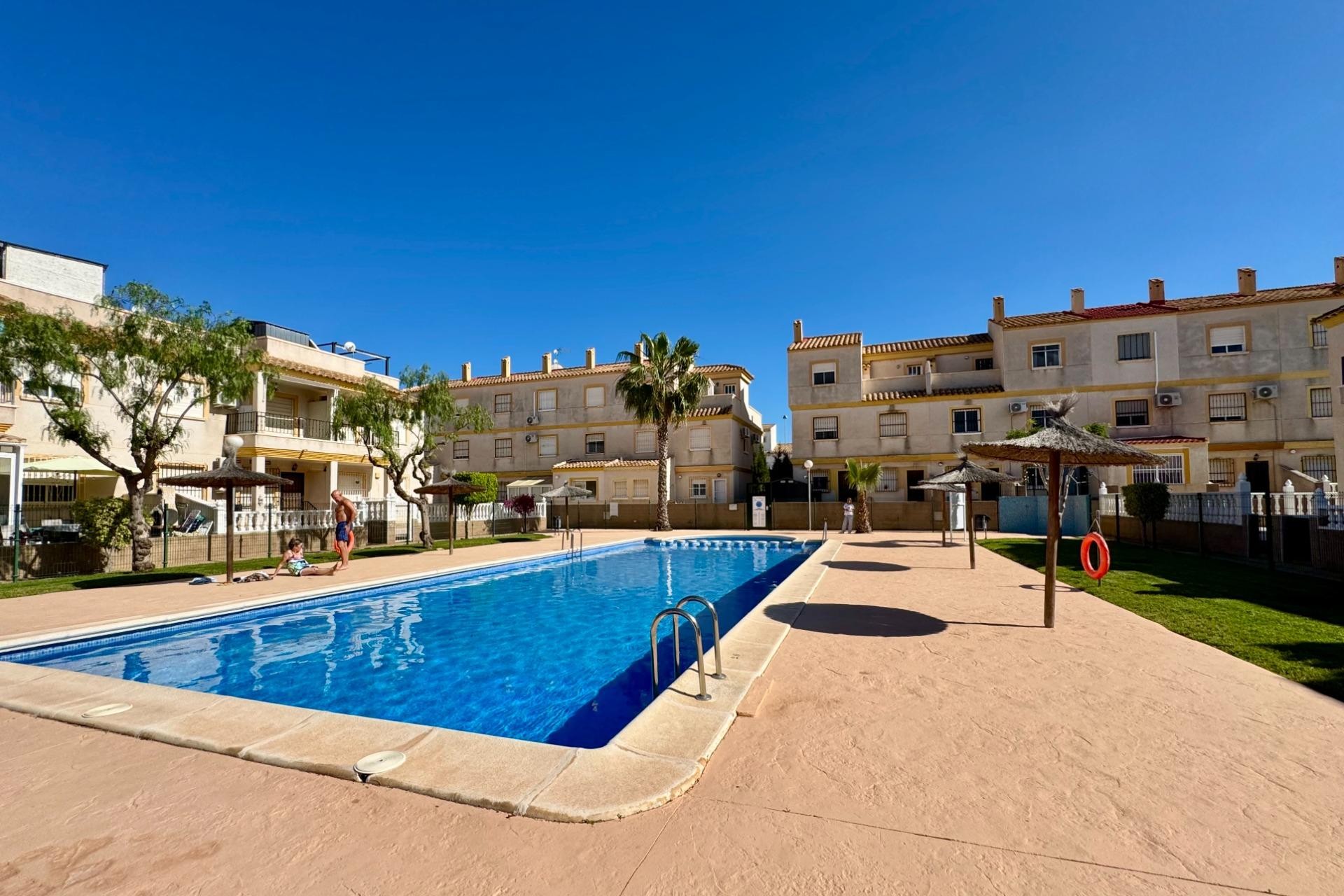 Återförsäljning - Town House -
Orihuela Costa - Las Filipinas