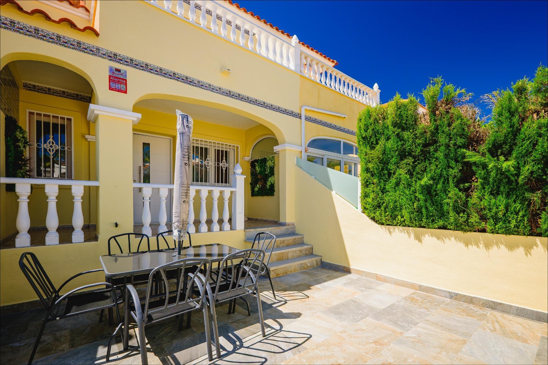 Återförsäljning - Town House -
Orihuela Costa - Las Filipinas