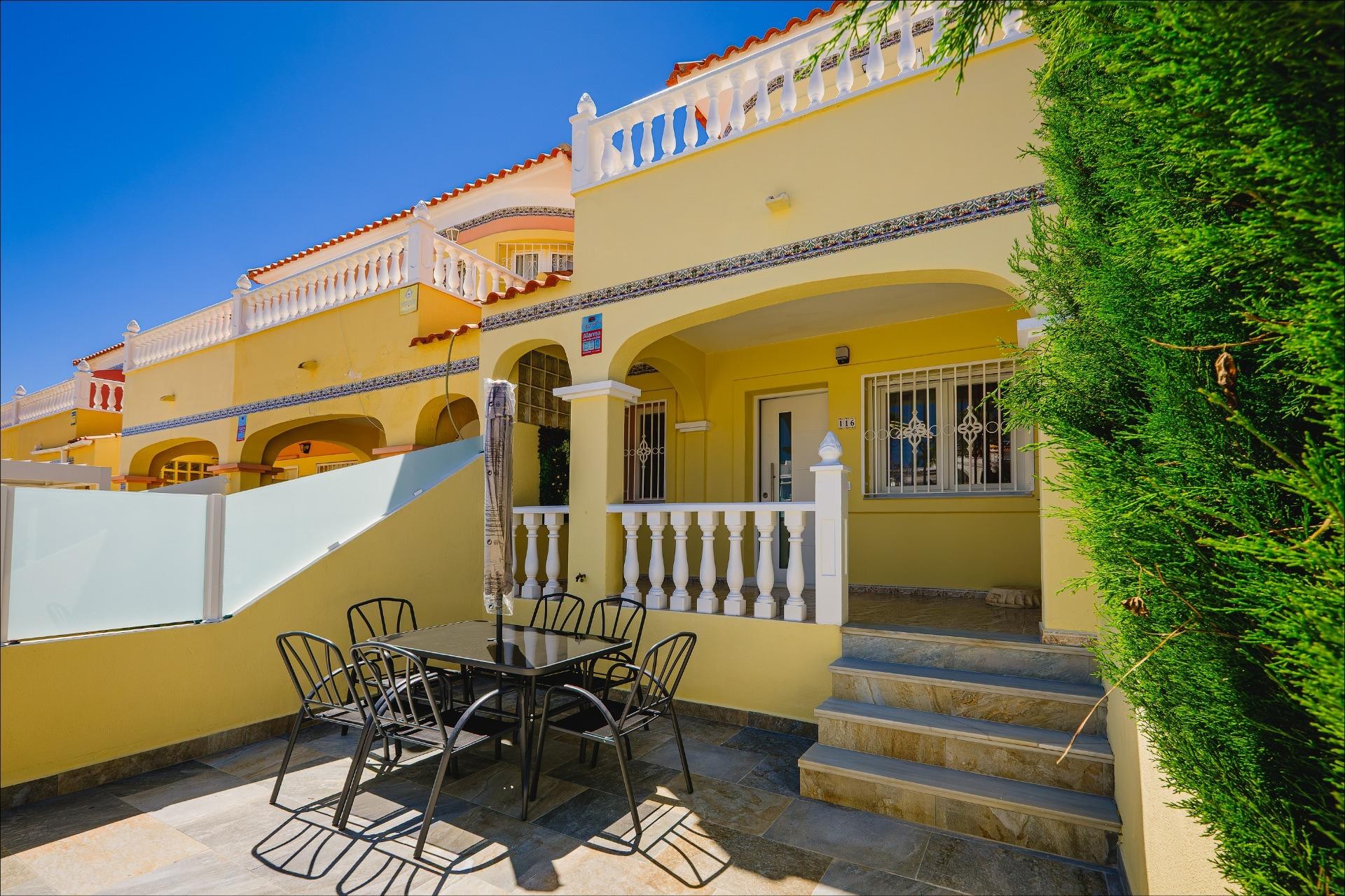 Återförsäljning - Town House -
Orihuela Costa - Las Filipinas