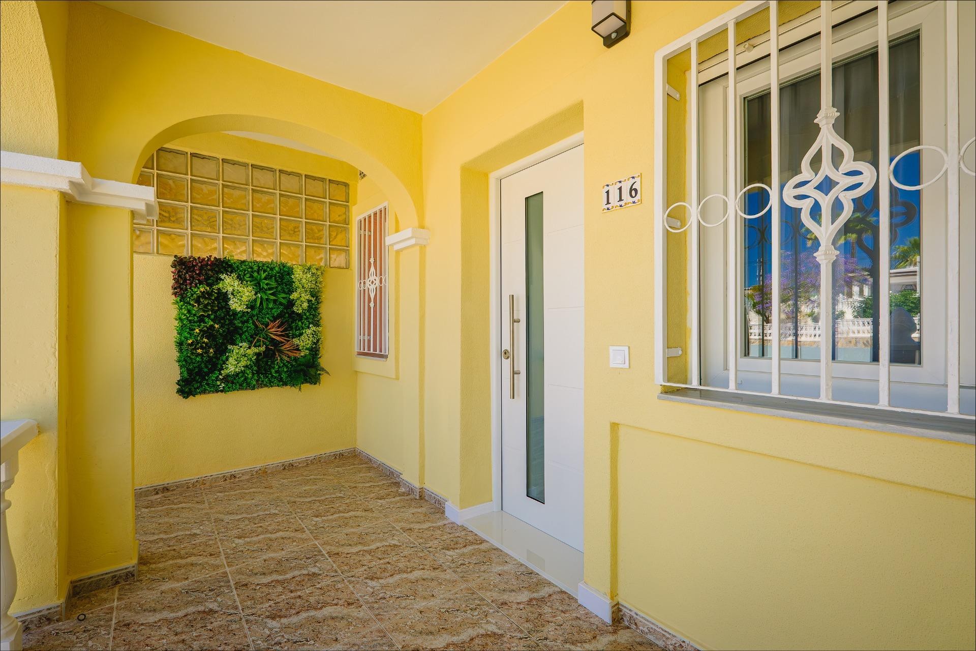 Återförsäljning - Town House -
Orihuela Costa - Las Filipinas