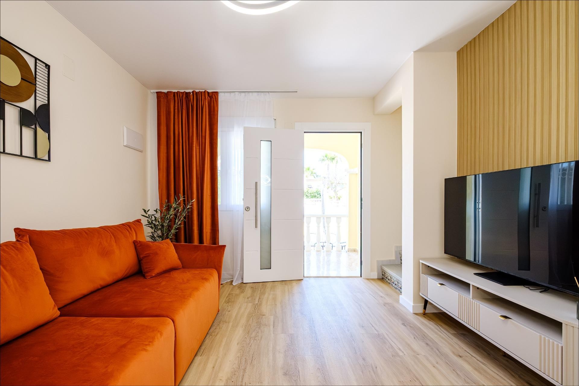 Återförsäljning - Town House -
Orihuela Costa - Las Filipinas