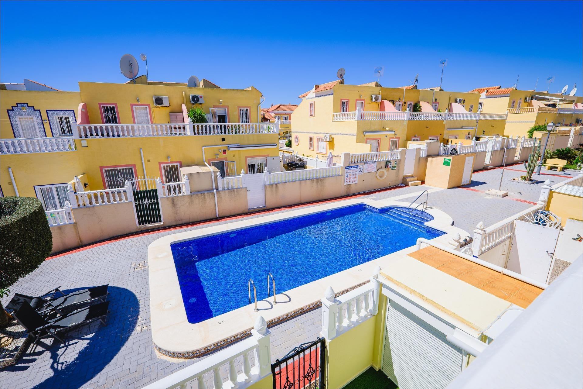 Återförsäljning - Town House -
Orihuela Costa - Las Filipinas