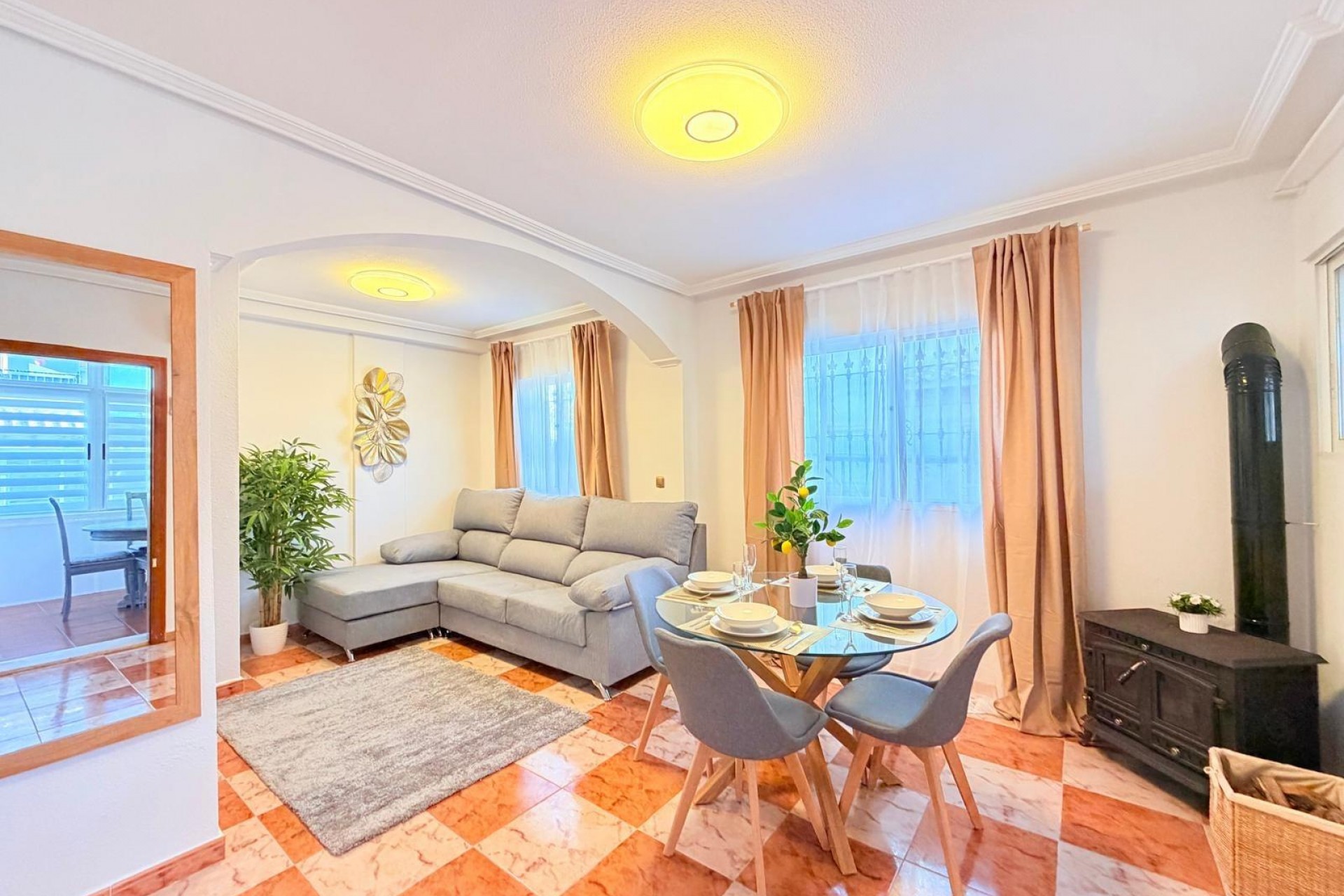 Återförsäljning - Town House -
Orihuela Costa - Las Filipinas