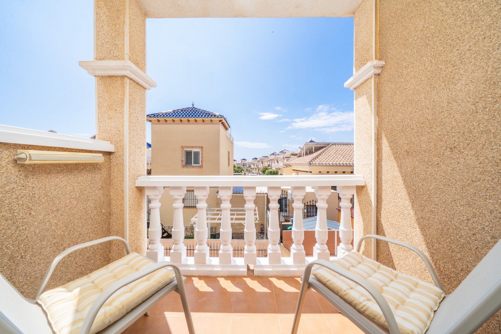 Återförsäljning - Town House -
Orihuela Costa - Los Almendros - La Florida