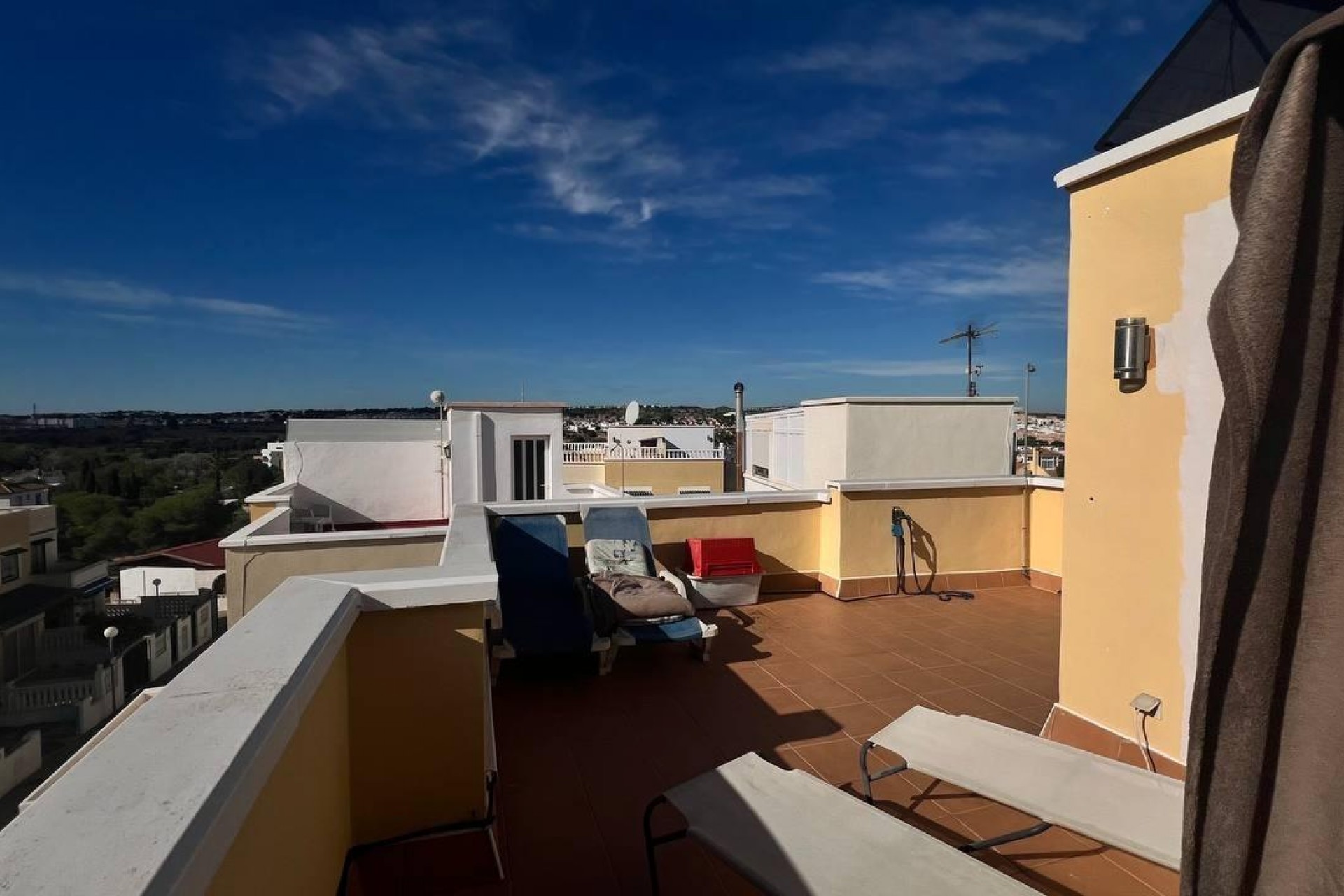 Återförsäljning - Town House -
Orihuela Costa - Los Almendros-la Florida